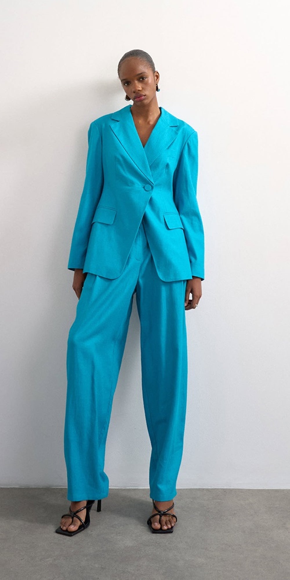 Shop Women's Suits & Tailoring | Oversized & Tailored Suits | Topshop Shop Women's Suits & Tailoring | Oversized & Tailored Suits | Topshop