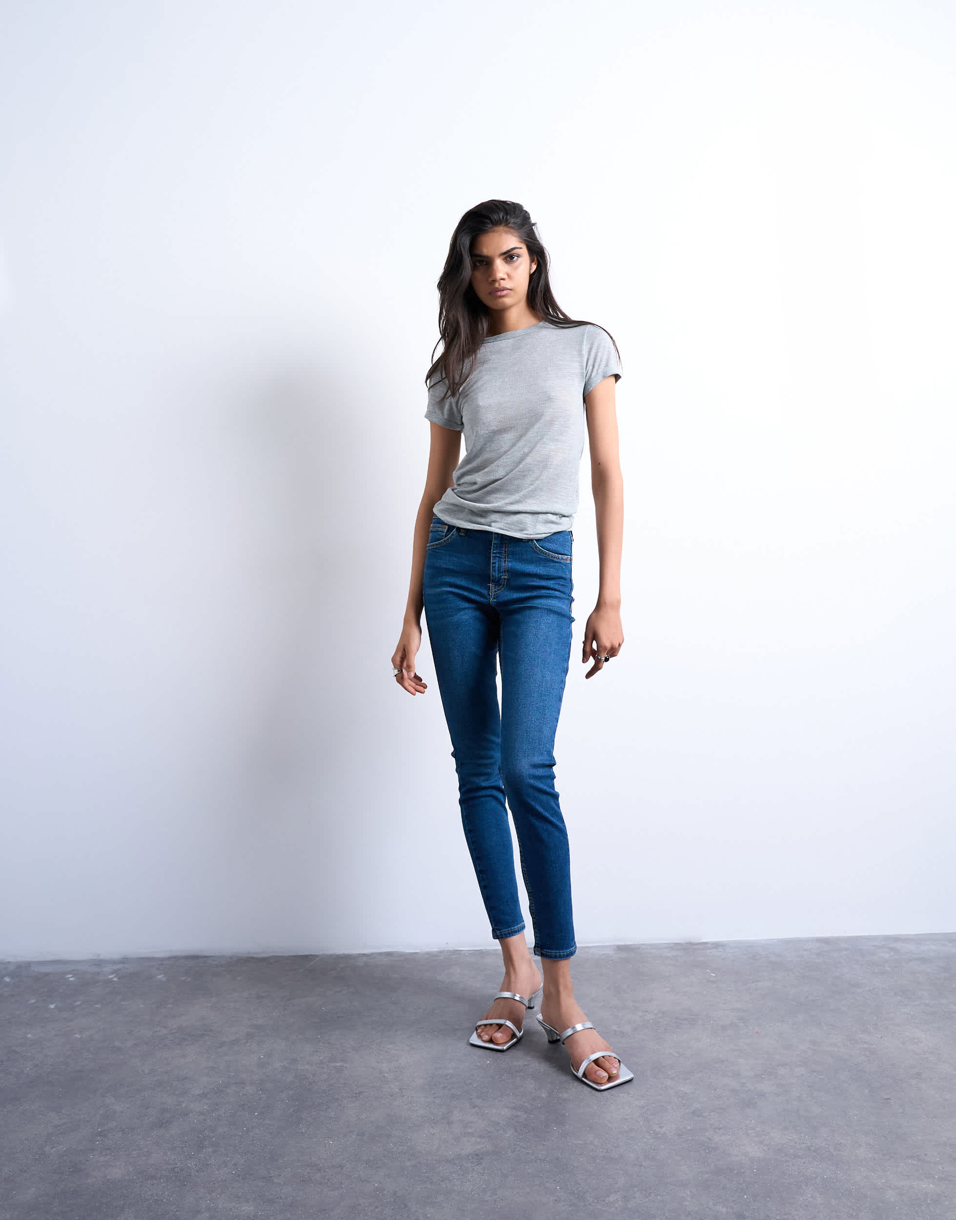 Topshop Jamie High-Rise-Skinny-Jeans in sattem Blau