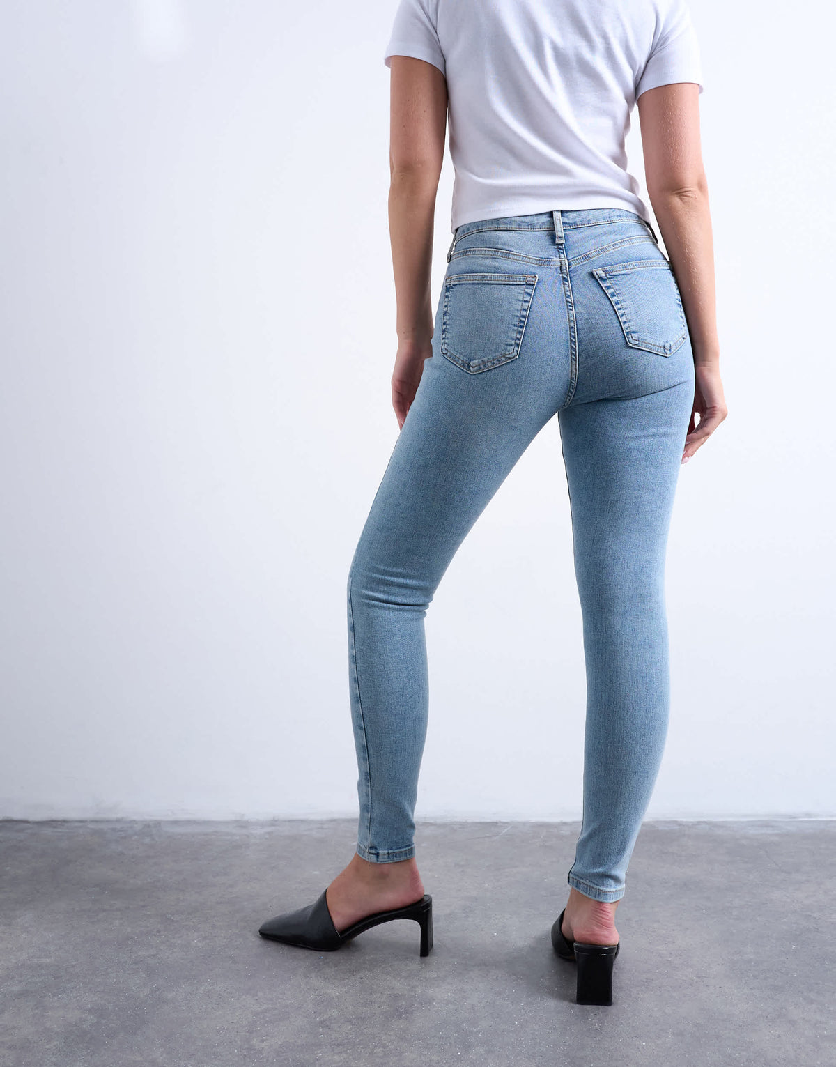Topshop Hourglass Jamie high rise skinny jean in bleach