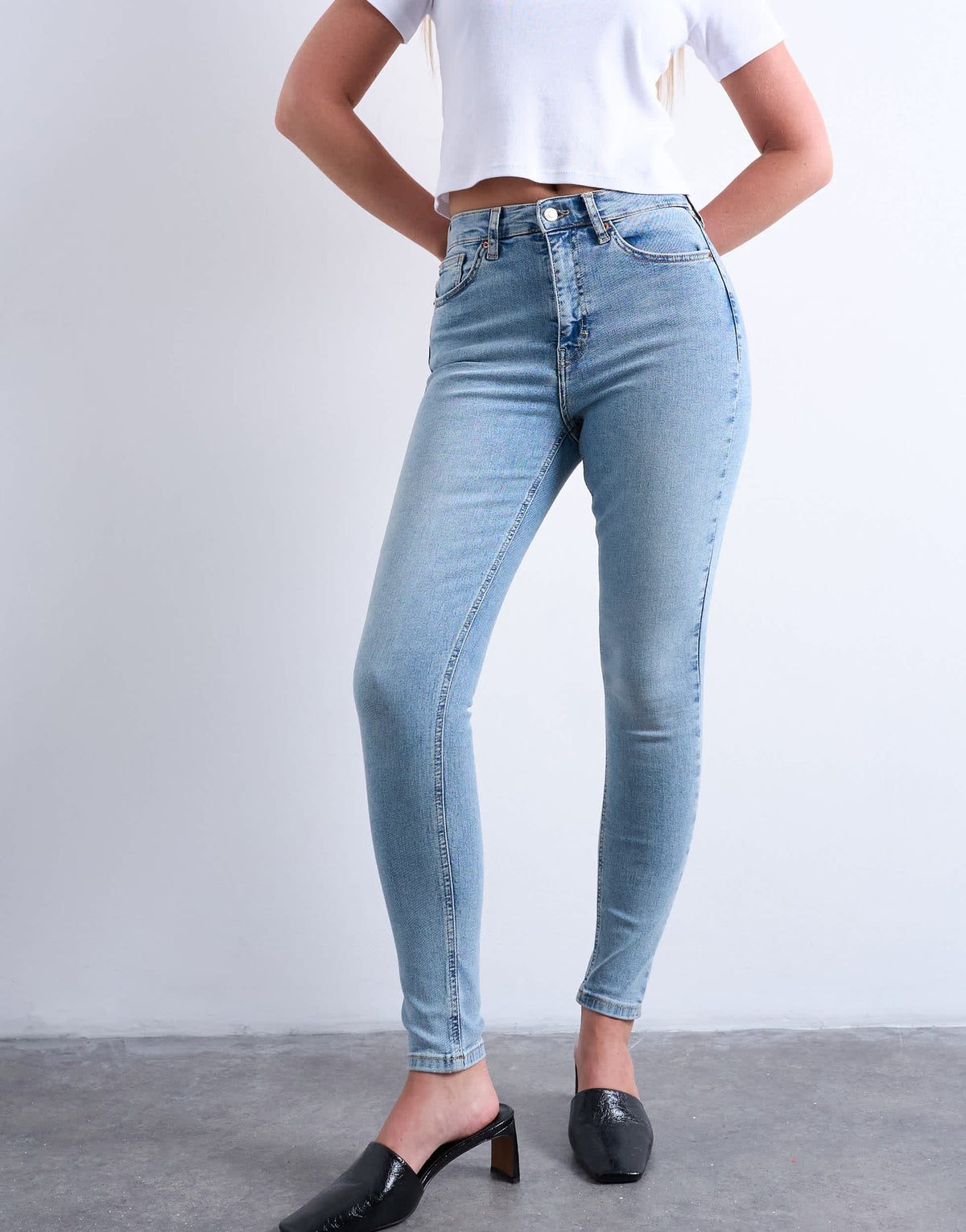 Topshop Hourglass Jamie high rise skinny jean in bleach