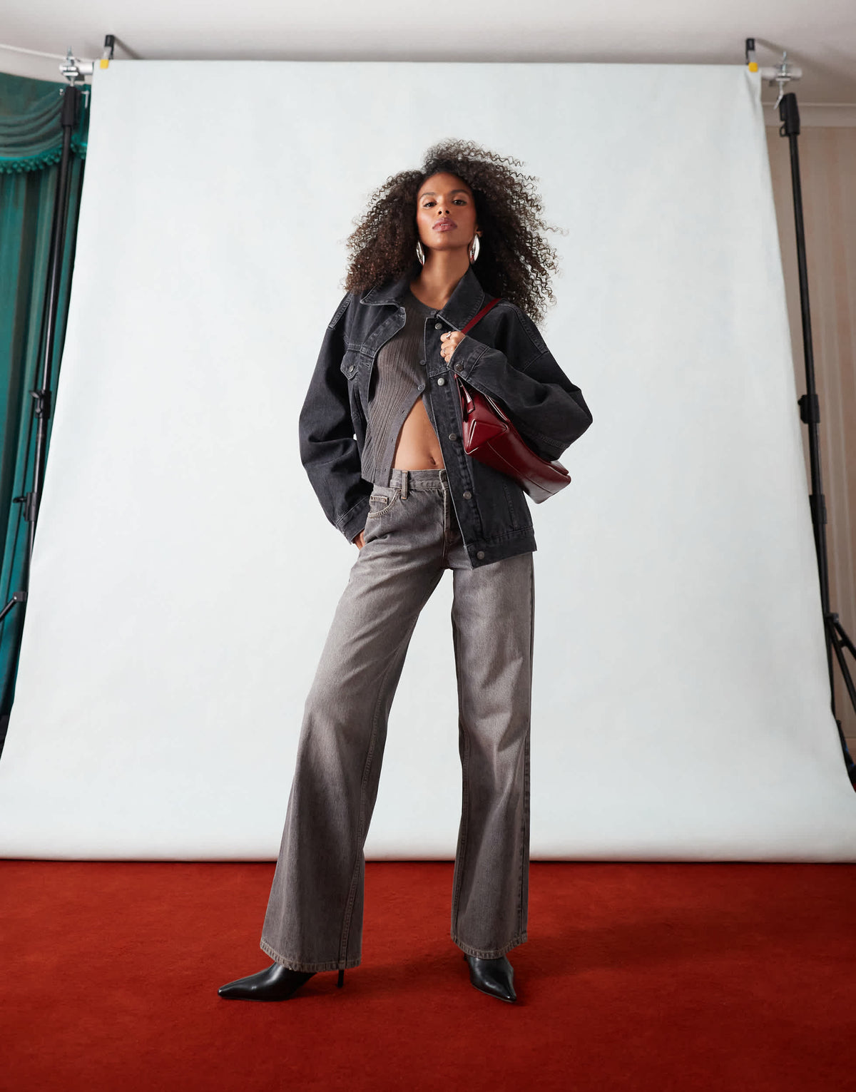 Topshop Ember low rise straight leg jean in vintage grey