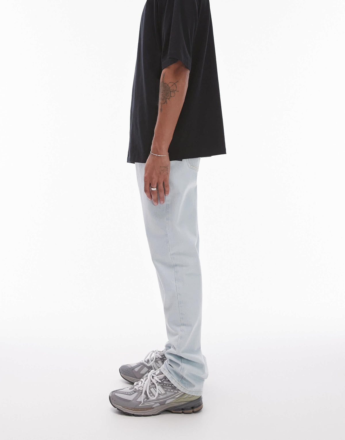 Topman straight jeans in bleach wash