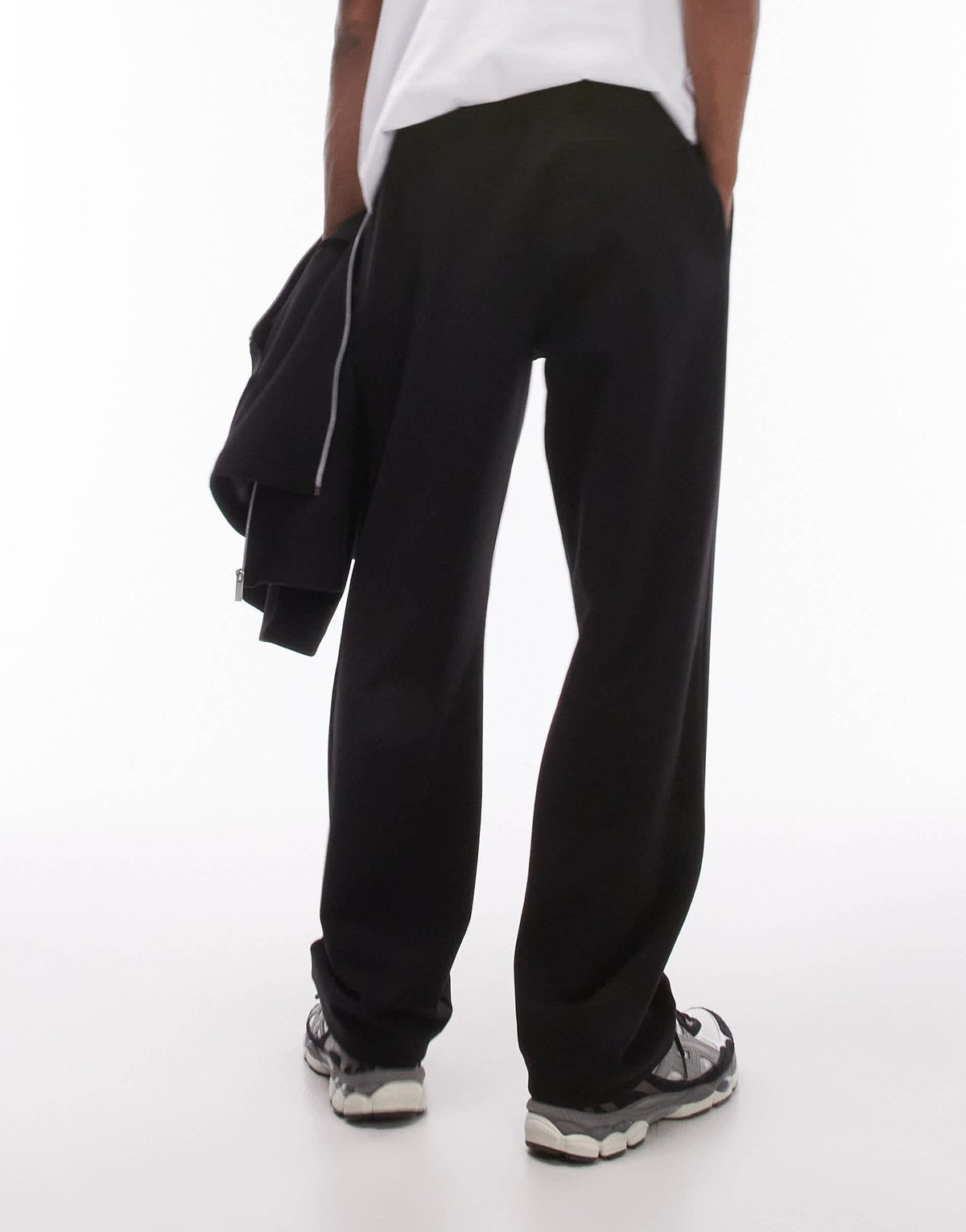 Topman pleat front straight leg jogger in black