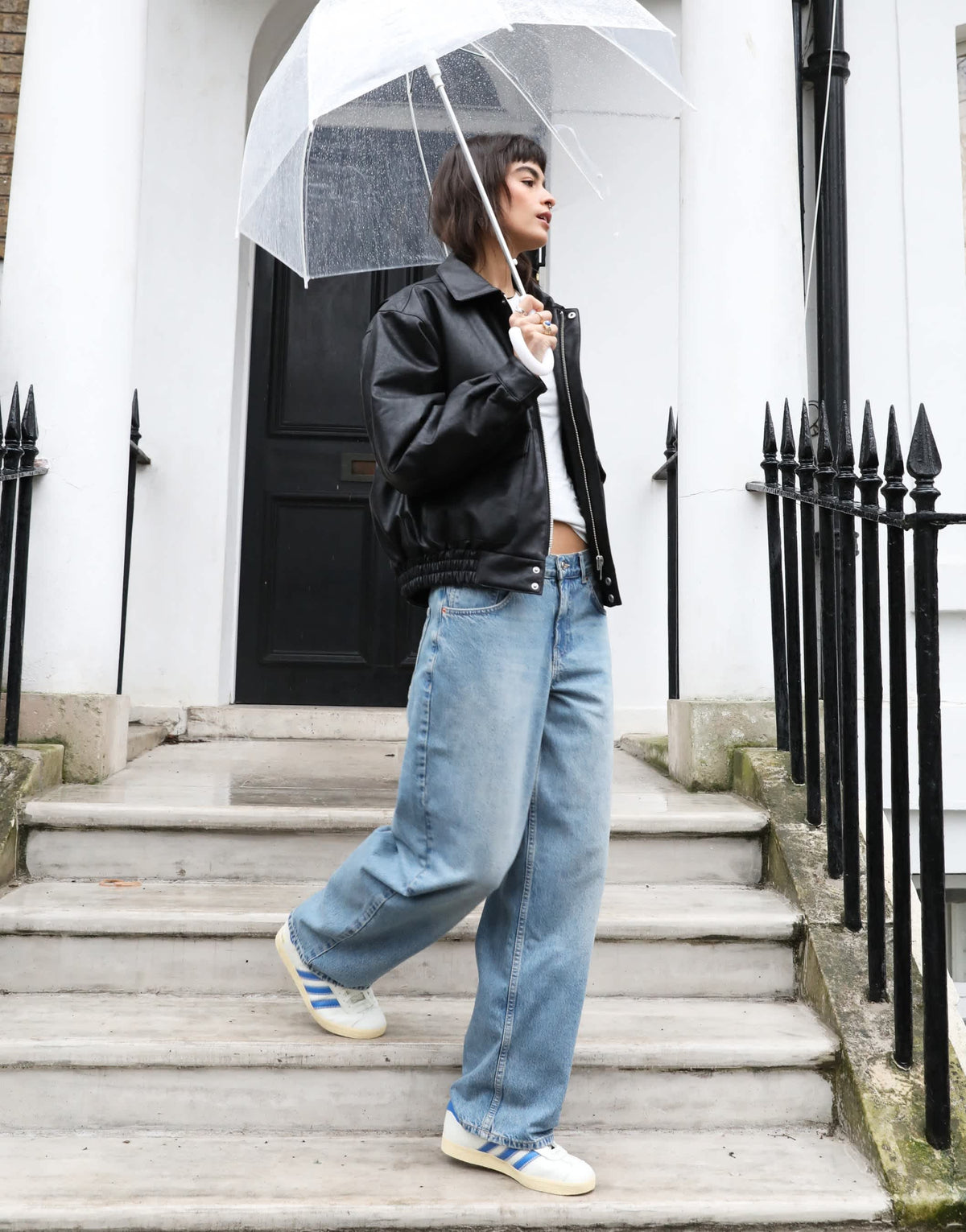 Topshop Cinch low rise relaxed jean in vintage bleach 