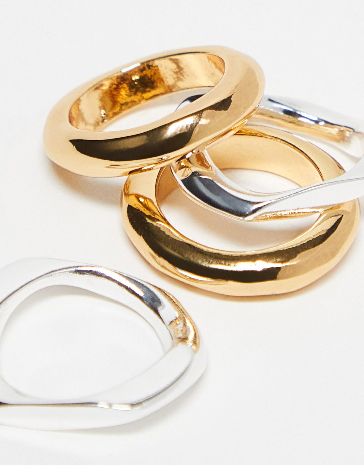 Topshop Rory pack of 4 mixed molten rings in multi plated