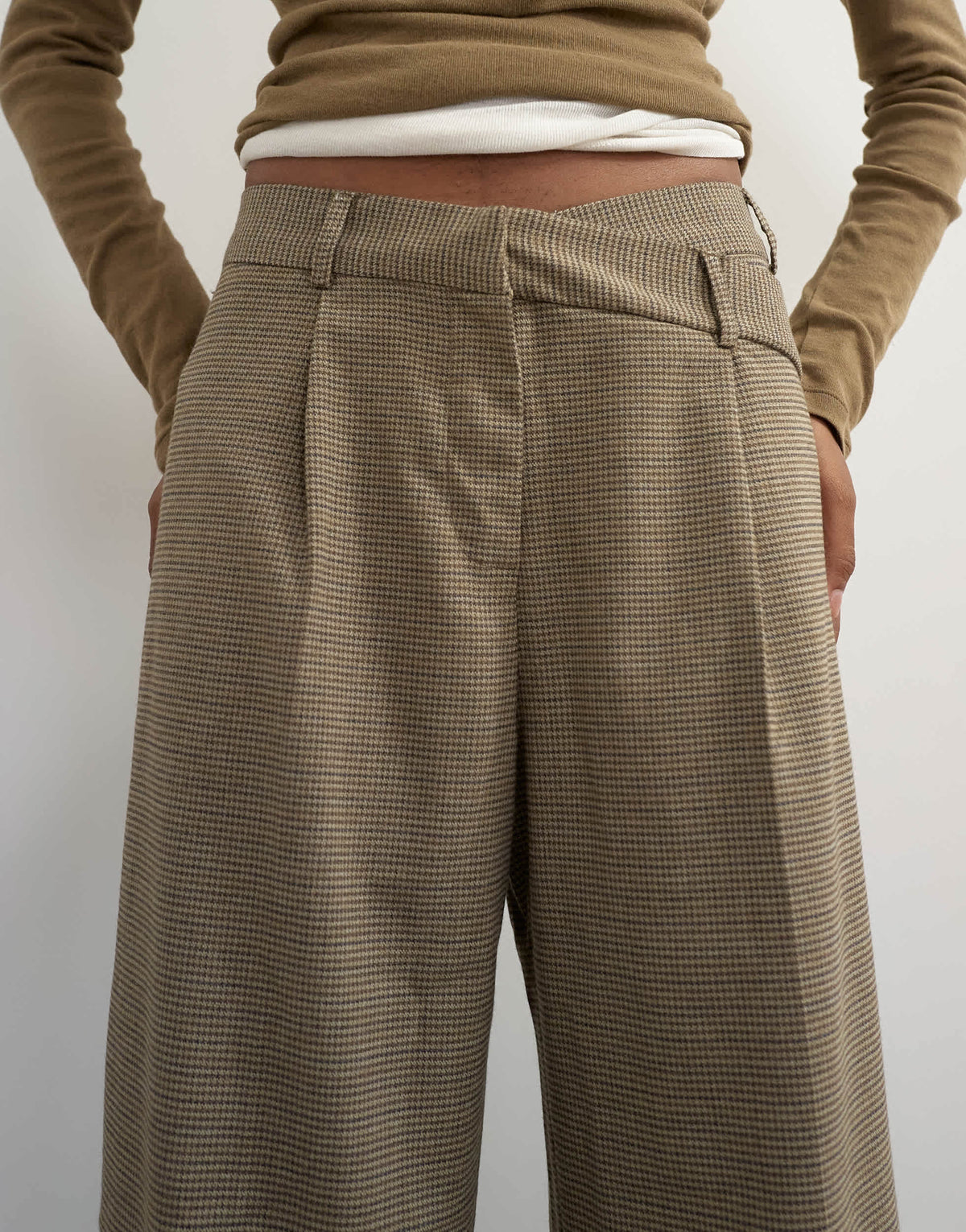 Topshop heritage check cross waistband trouser in camel
