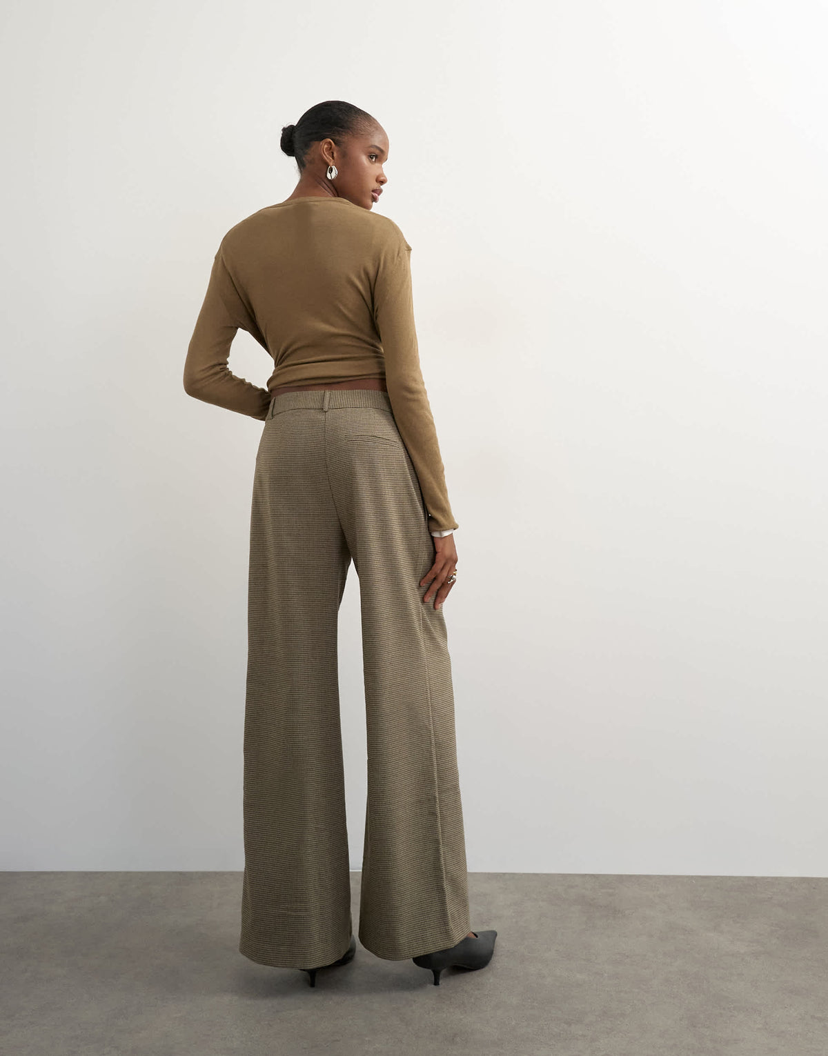Topshop heritage check cross waistband trouser in camel