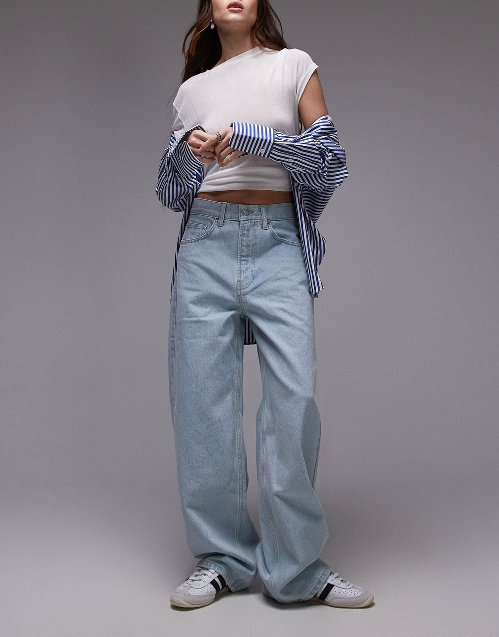 Topshop Skater lowslung jean in bleach