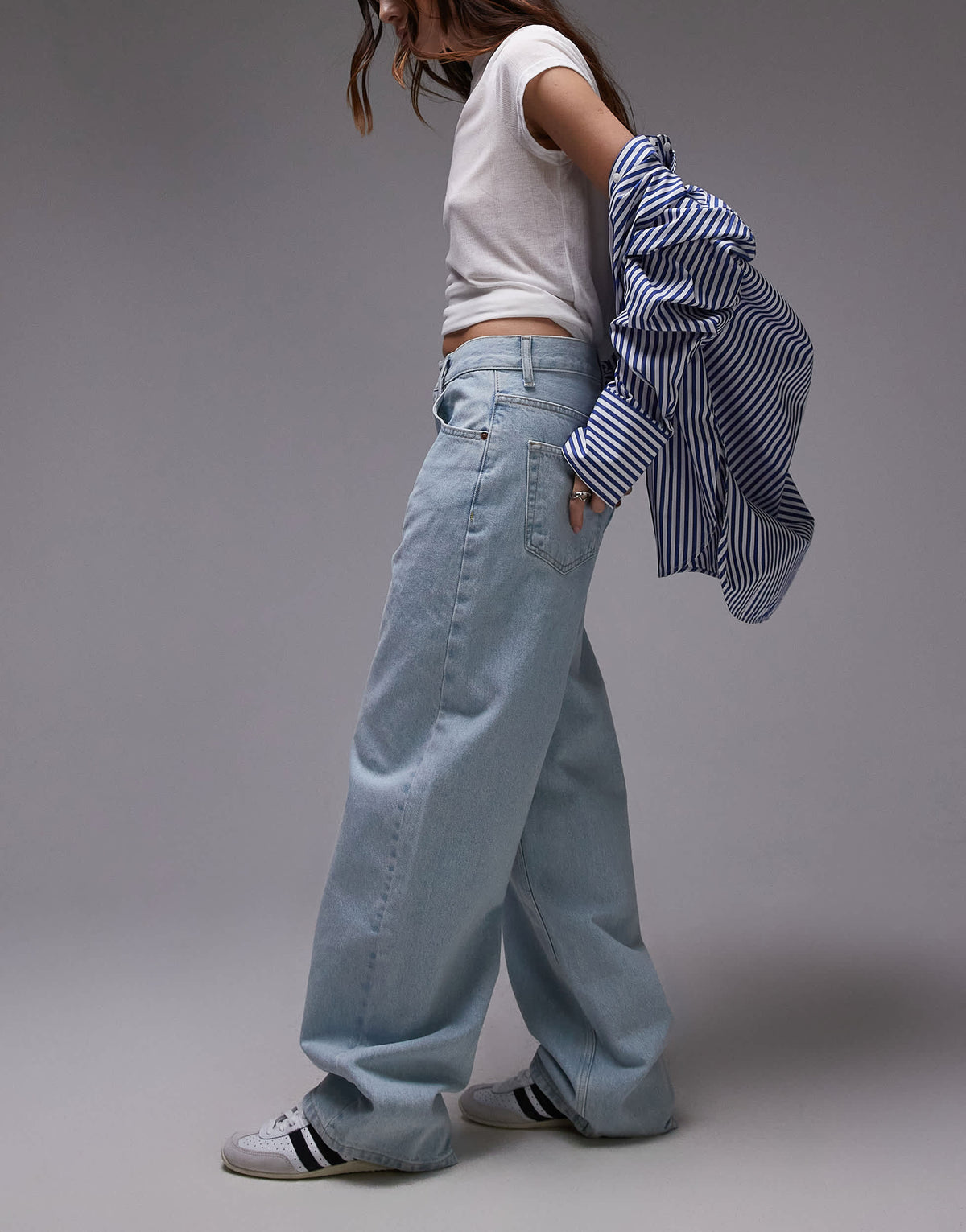 Topshop Skater lowslung jean in bleach