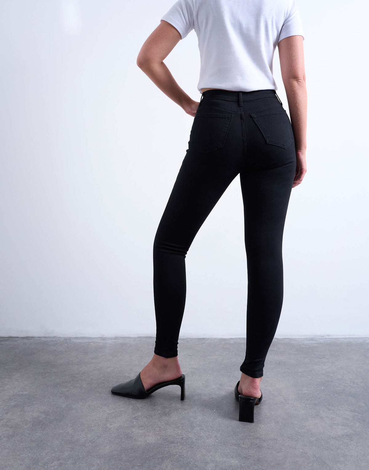Topshop Hourglass Jamie high rise jean in black