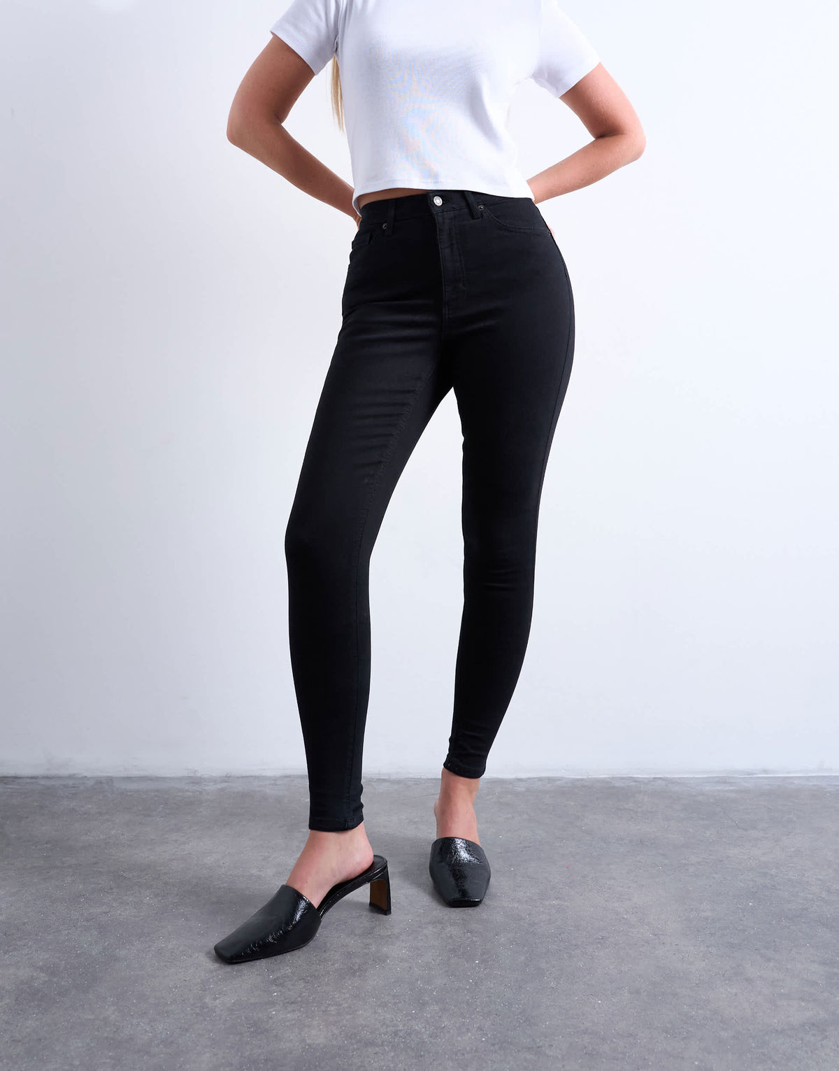 Topshop Hourglass Jamie high rise jean in black