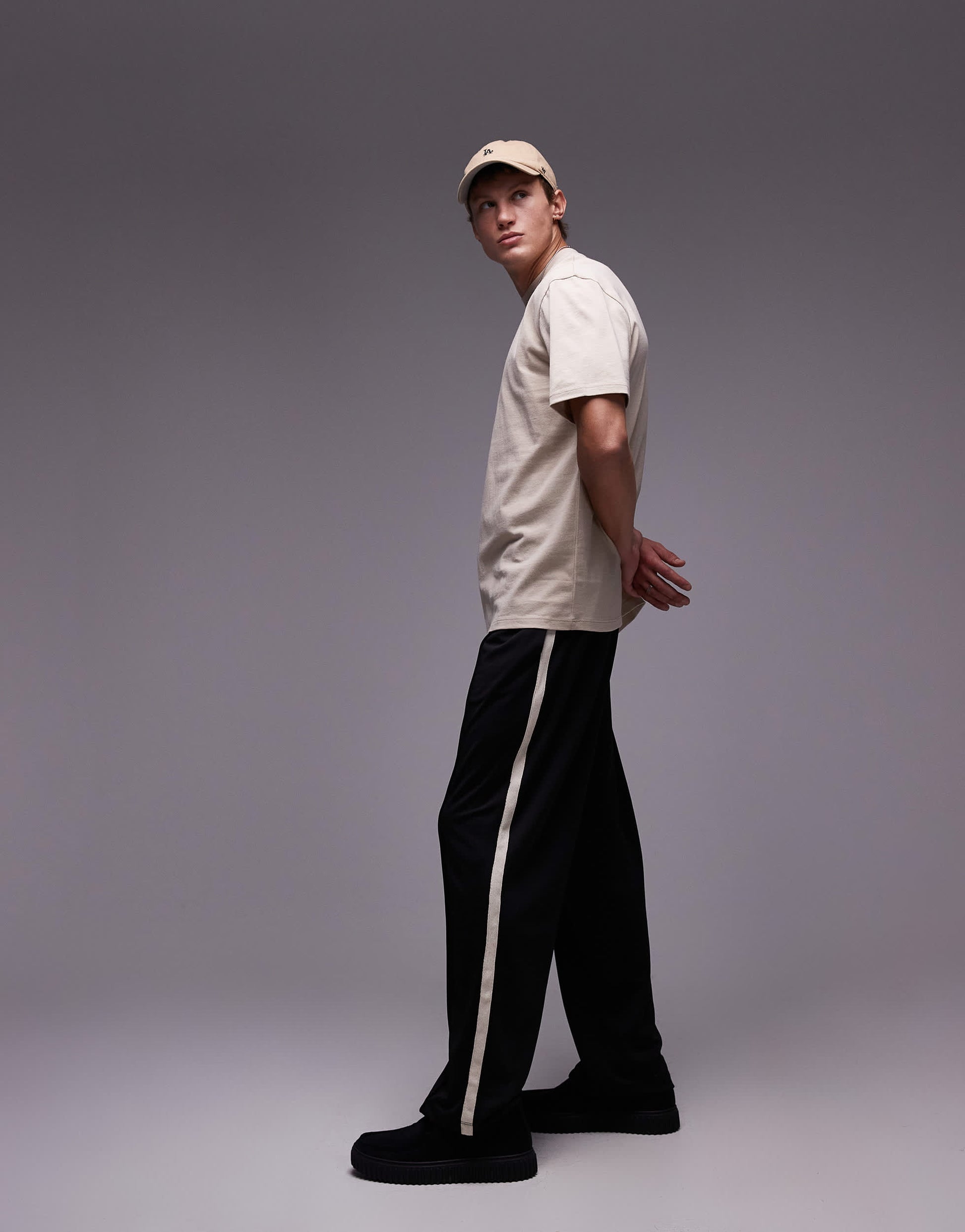 Topman relaxed fit t-shirt in stone