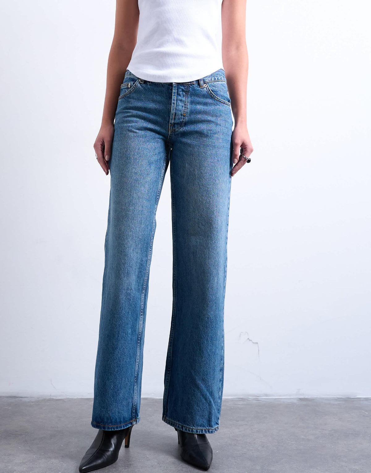 Topshop low rise straight leg jean in vintage blue