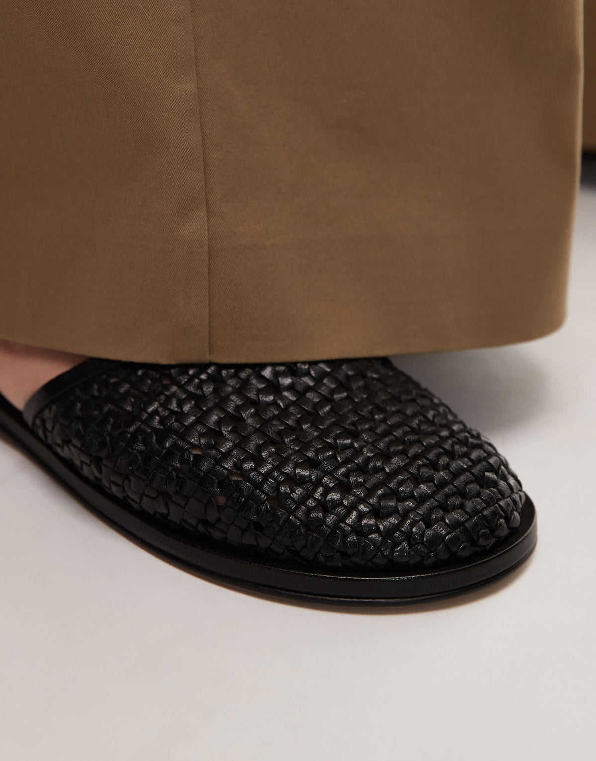 Topshop Bobby leather woven clog in black