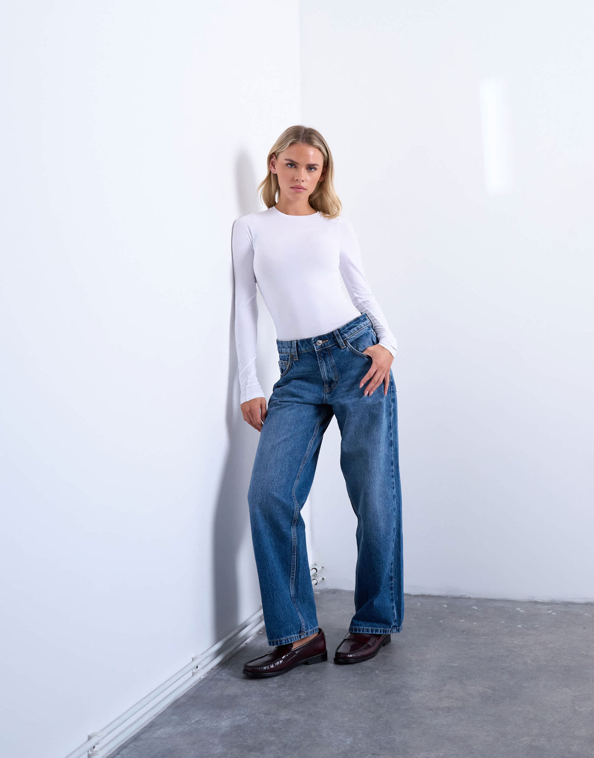 Topshop Petite Cinch low rise relaxed jean in vintage blue