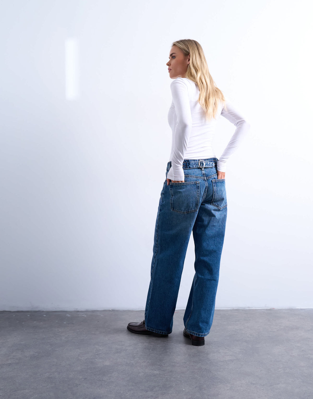 Topshop Petite Cinch low rise relaxed jean in vintage blue