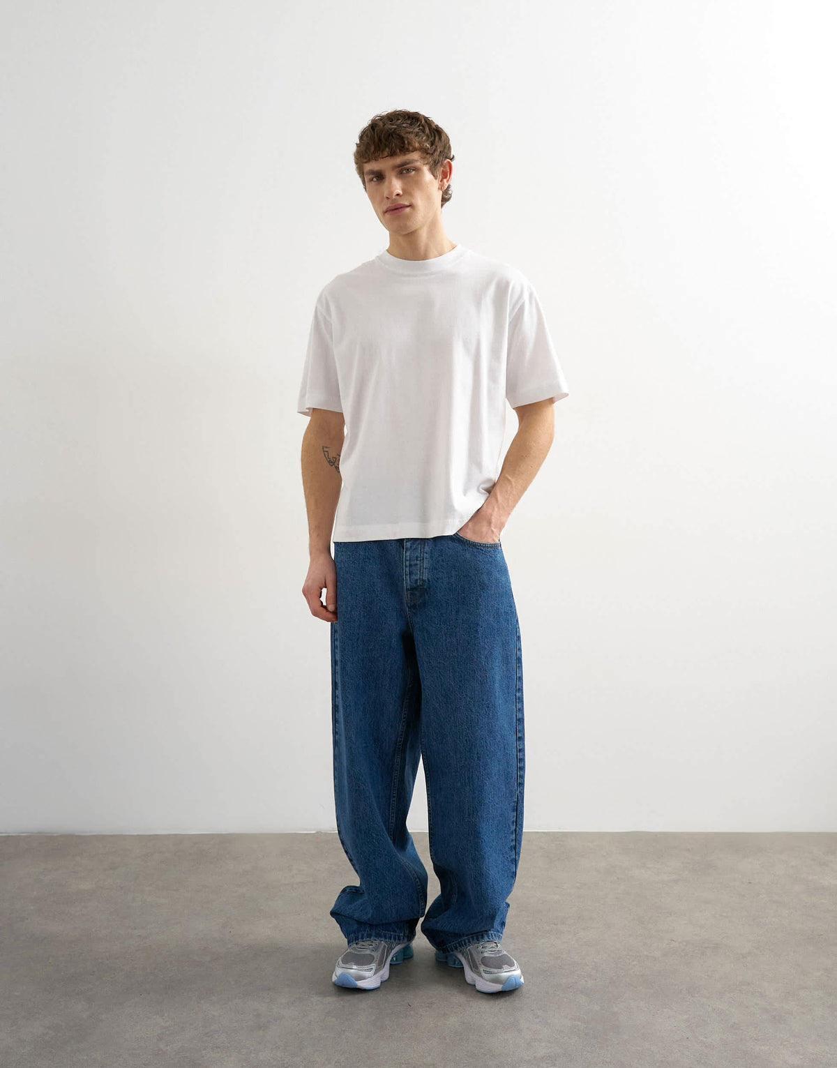 Topman relaxed fit cropped fit t-shirt in white