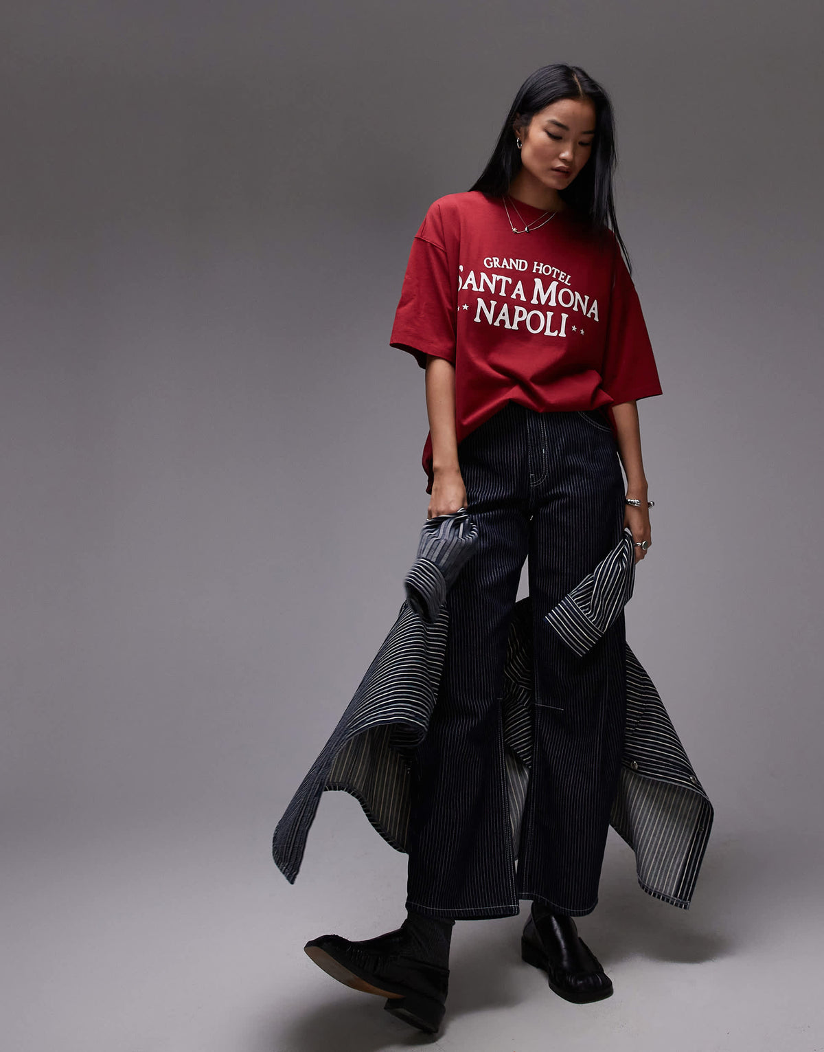 Topshop graphic Santa Mona Napoli oversized tee in red