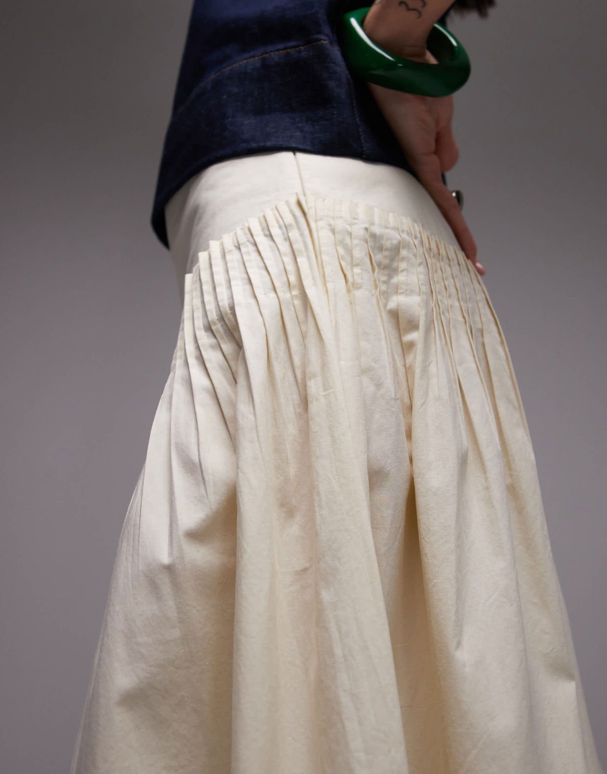 Topshop pintuck poplin full skirt in buttermilk