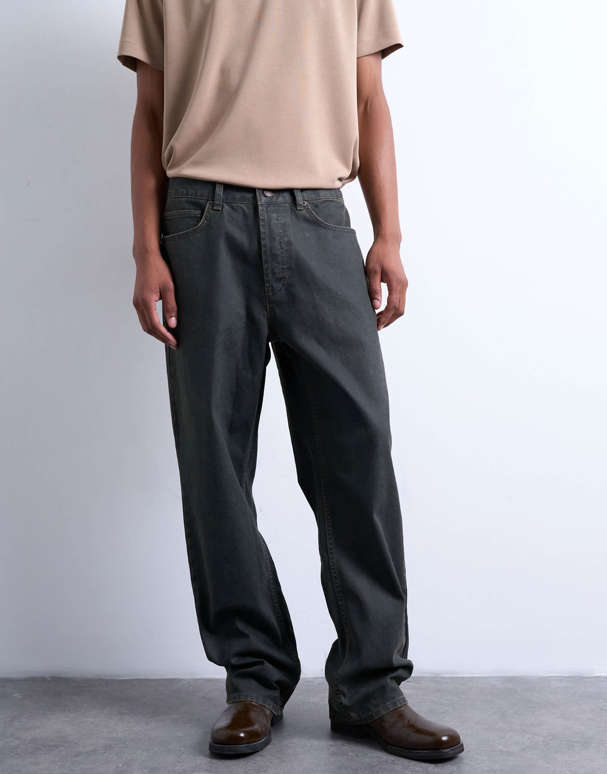 Topman rigid straight leg jean in brown coated
