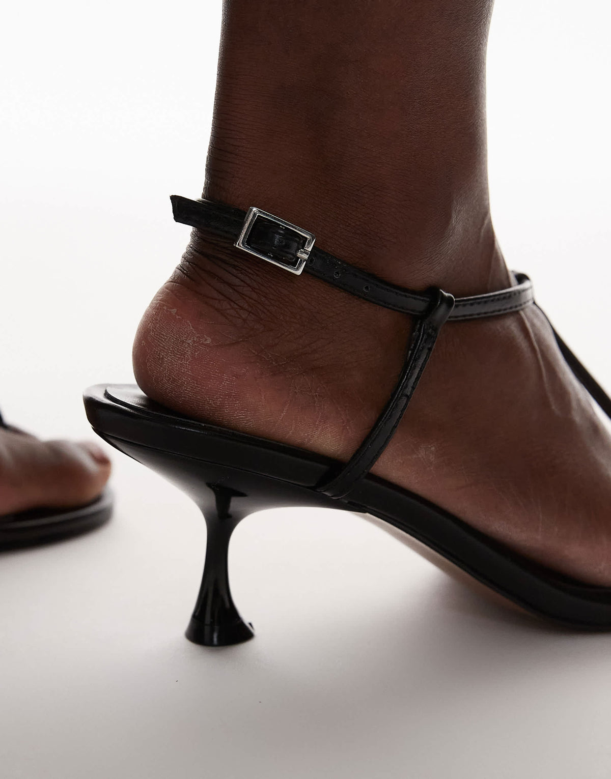 Topshop Imani toe thong mid heel in black