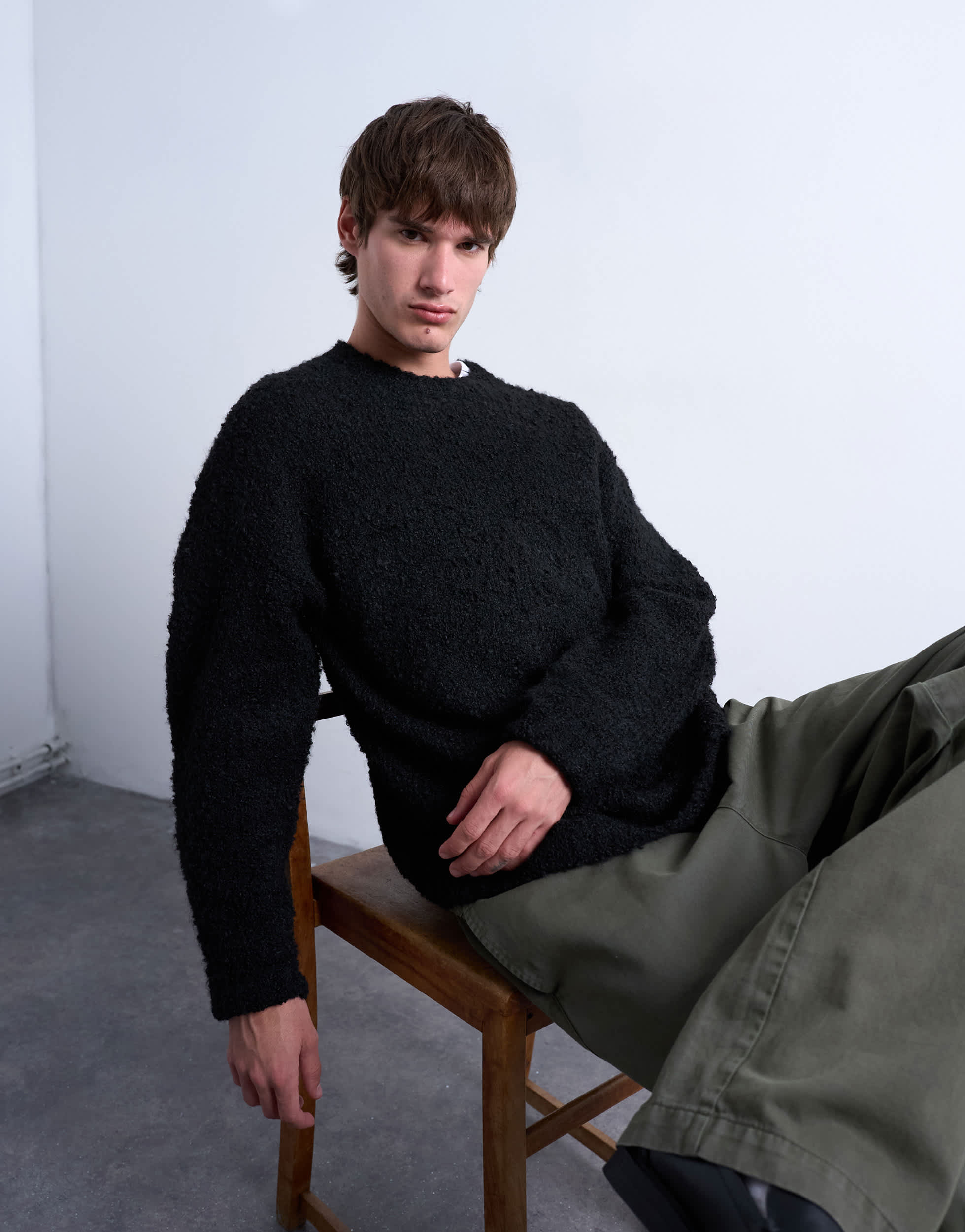 Topman Bouclé-Pullover in Schwarz mit Relaxed Fit
