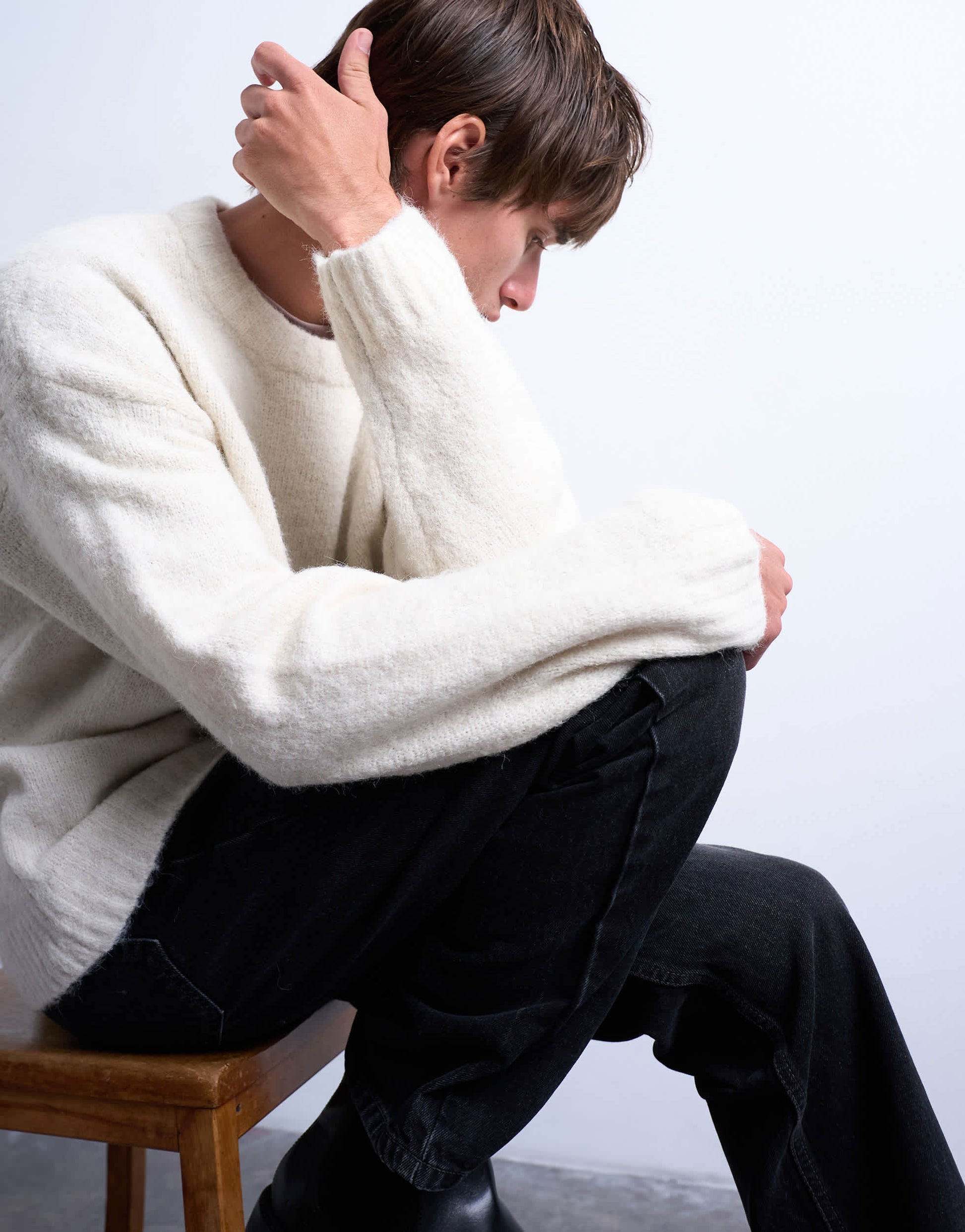 Topman loose knit crew jumper in ecru