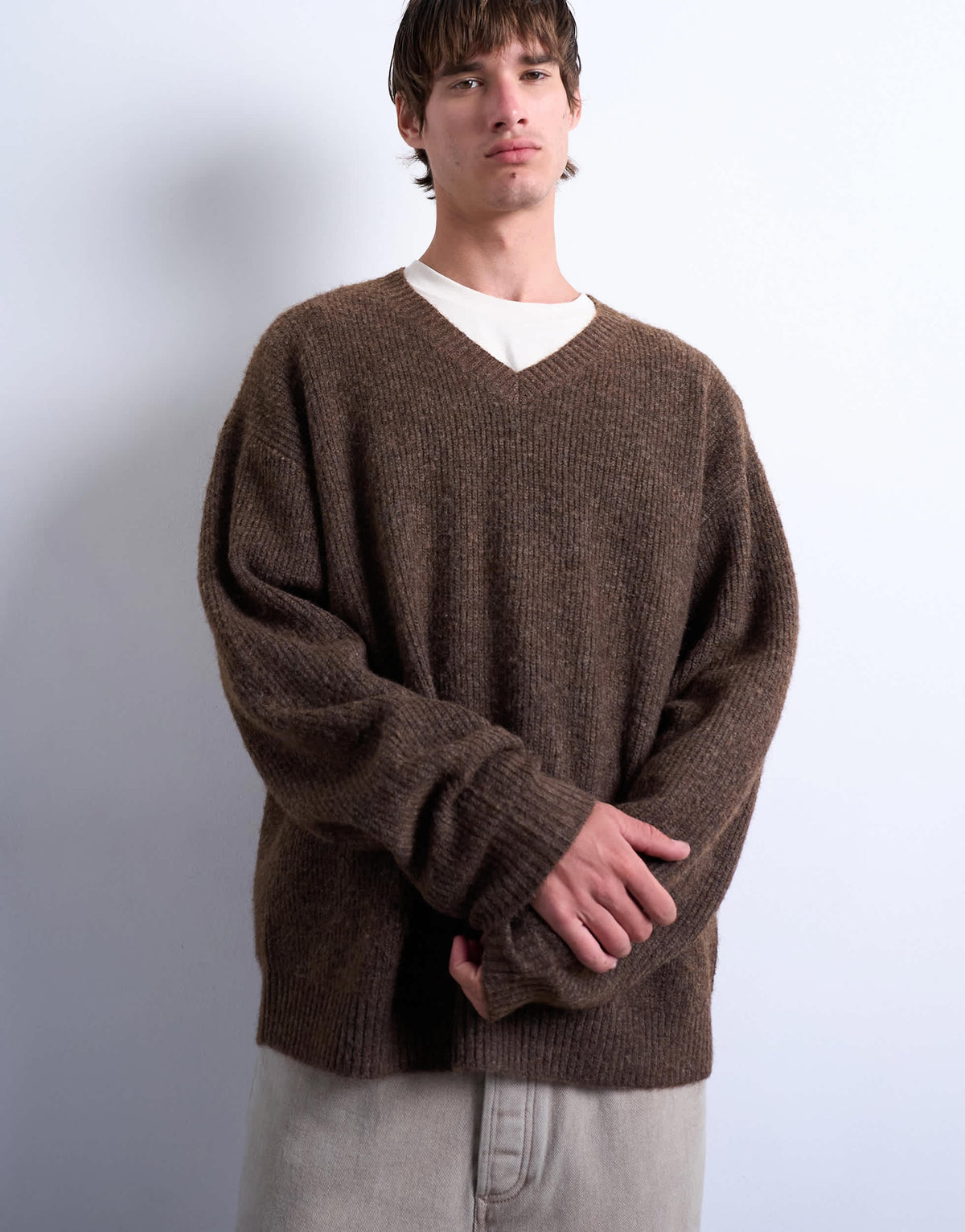 Topman oversized fit v neck jumper in brown