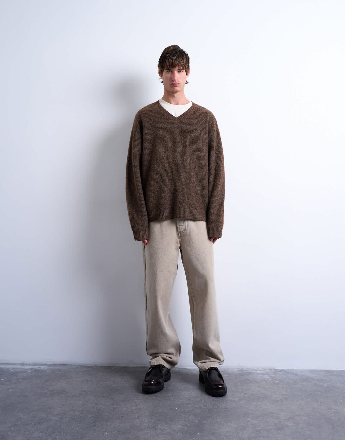 Topman oversized fit v neck jumper in brown