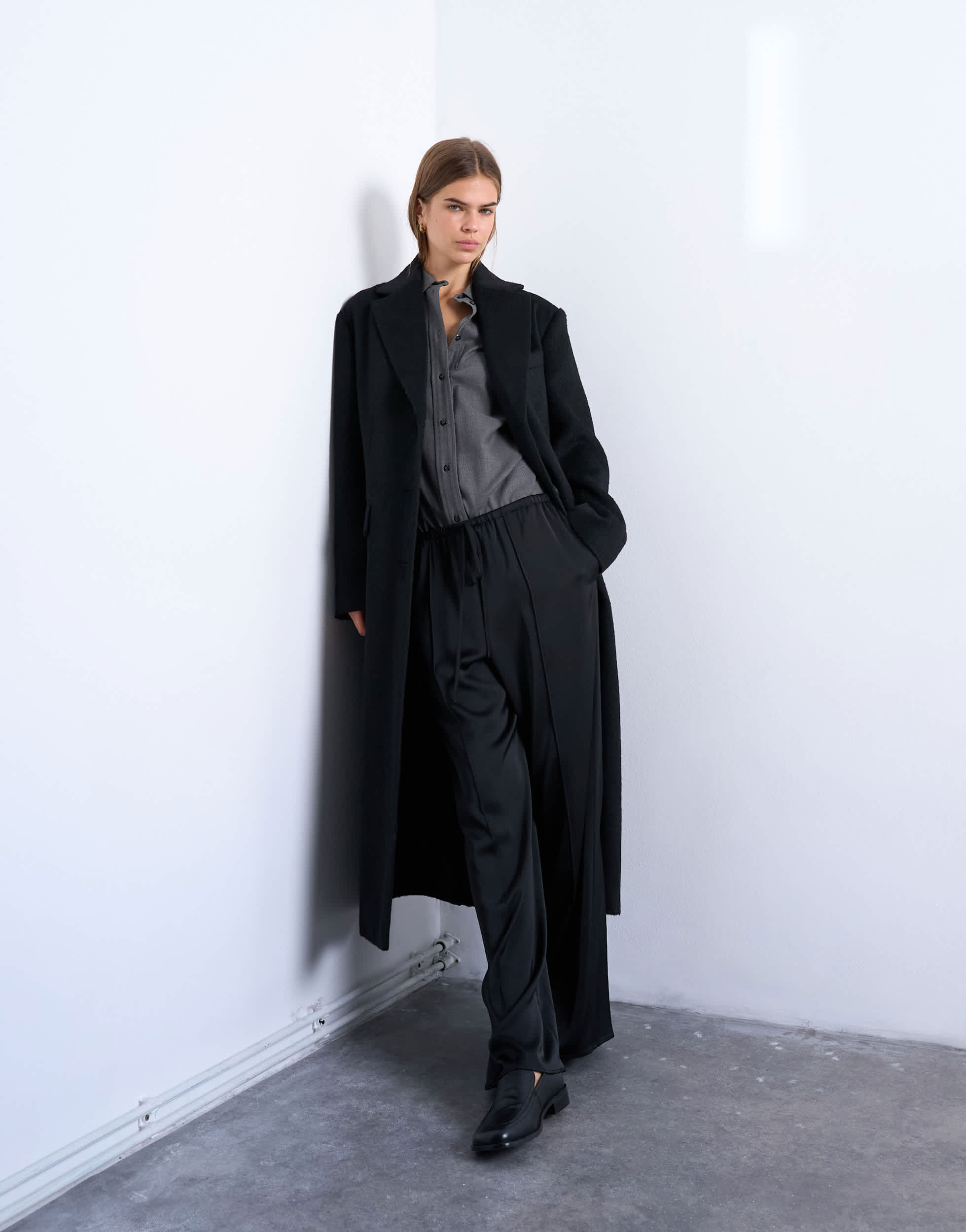 Topshop langer, gebürsteter Blazer mit drei Knöpfen in Schwarz
