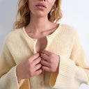 Topshop gestrickte, lässige Strickjacke mit Rippenmuster in Buttermilch