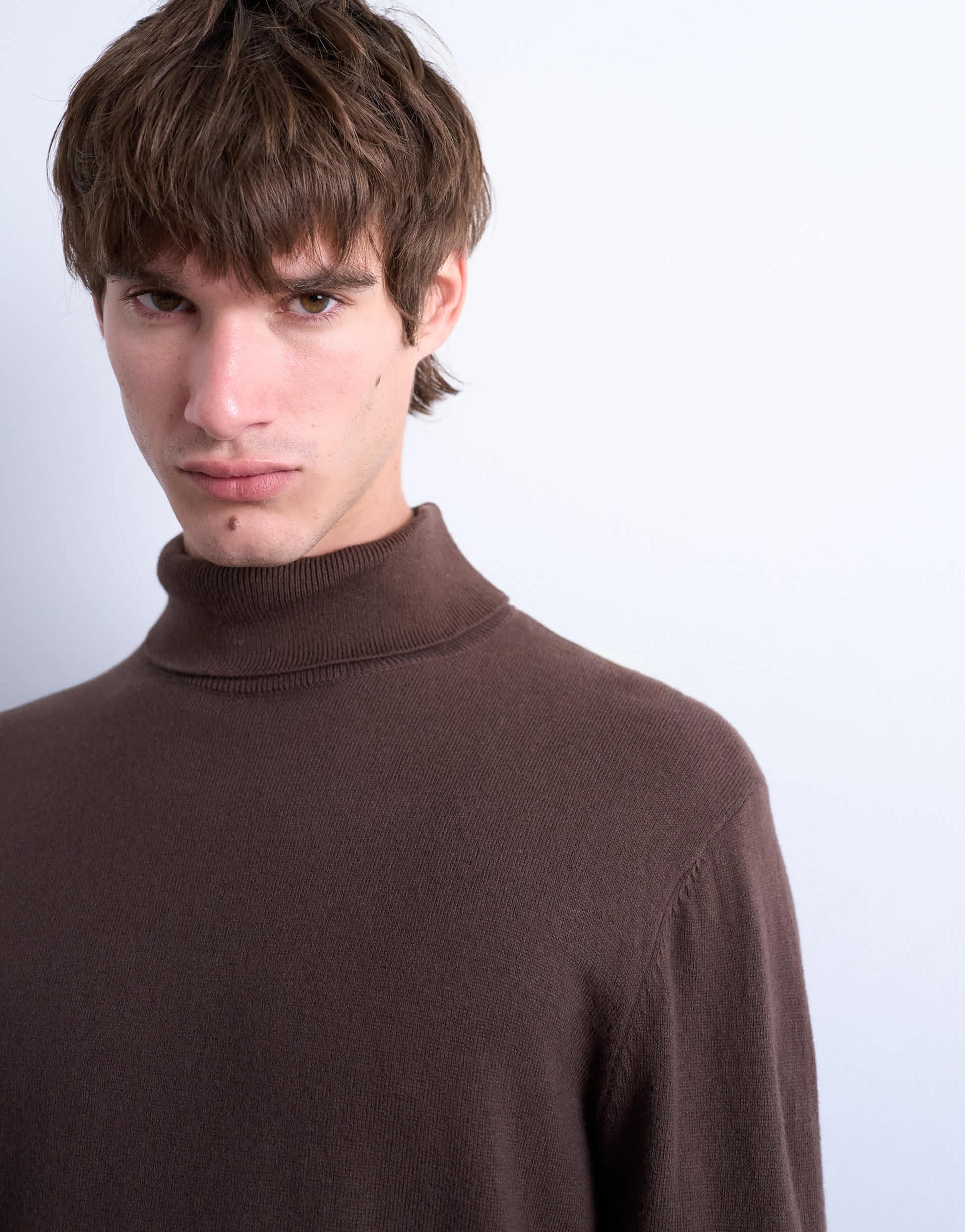 Topman essential knitted roll neck in brown