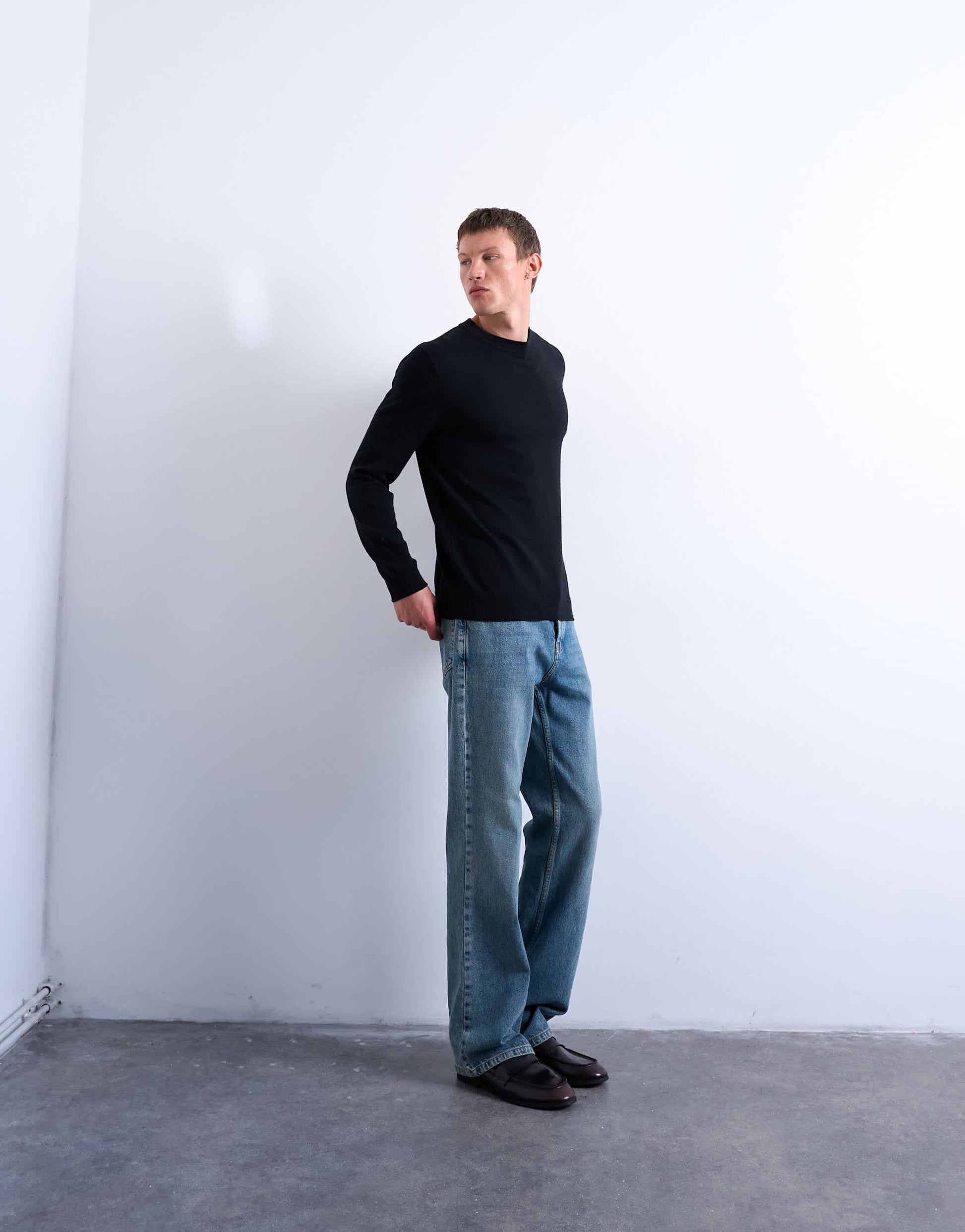 Topman essential knitted crew neck in black