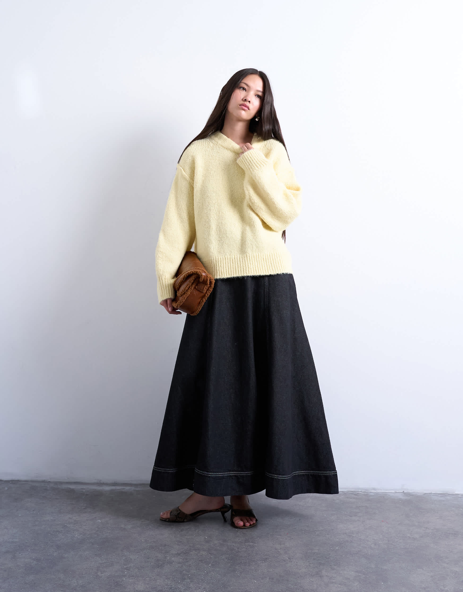 Pull Topshop en laine mélangée tricotée, duveteux, à coutures apparentes, couleur babeurre