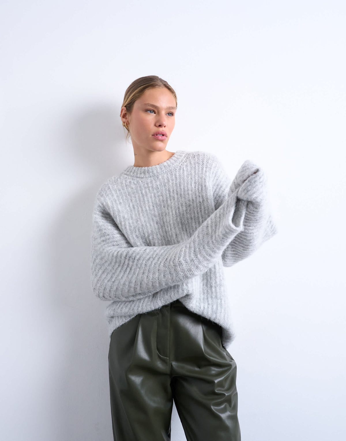 Topshop knitted oversized ribbed balloon sleeve jumper in grey