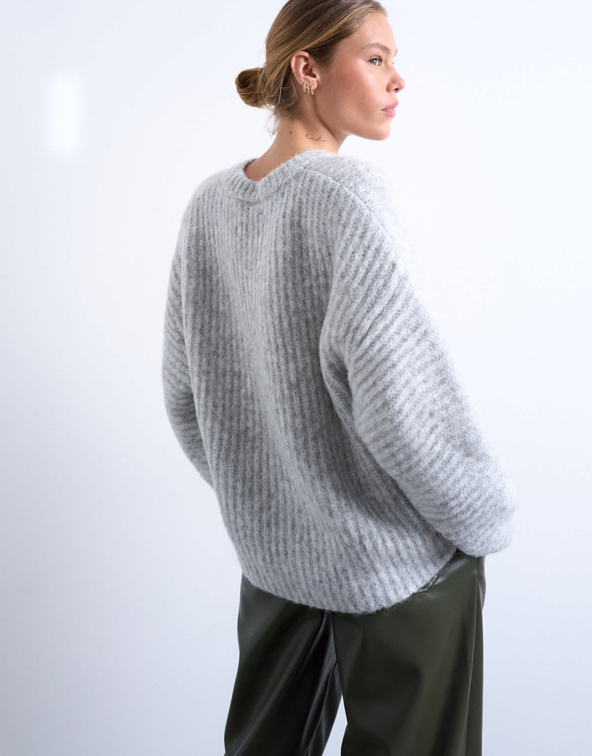 Topshop knitted oversized ribbed balloon sleeve jumper in grey