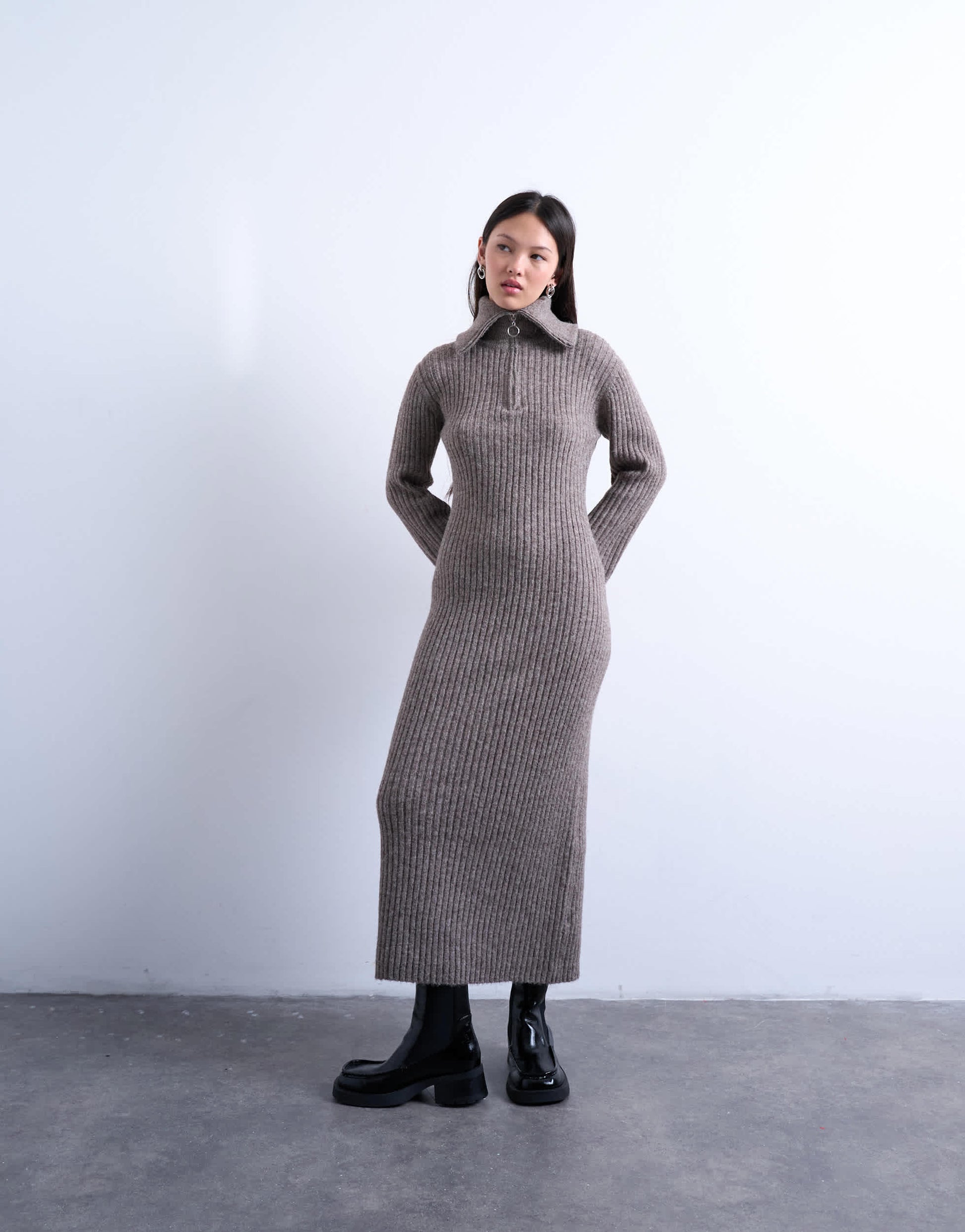 Topshop knitted ring zip midi dress in brown