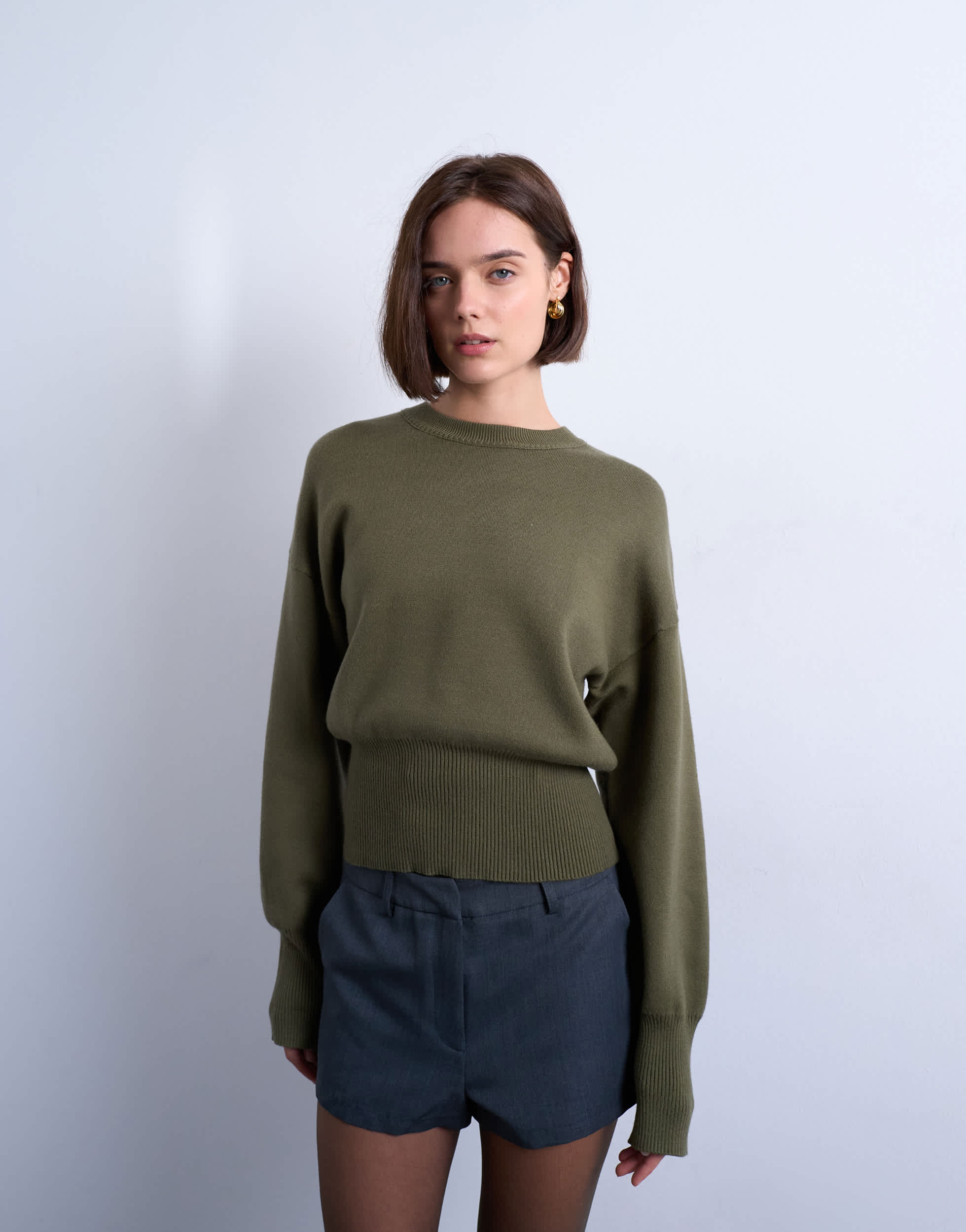 Pull en maille Topshop à la taille cintrée, couleur kaki