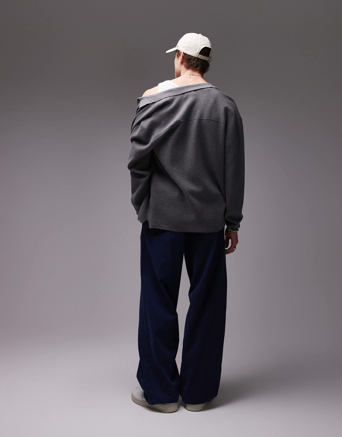 Topman baggy fit chino twill trouser in navy