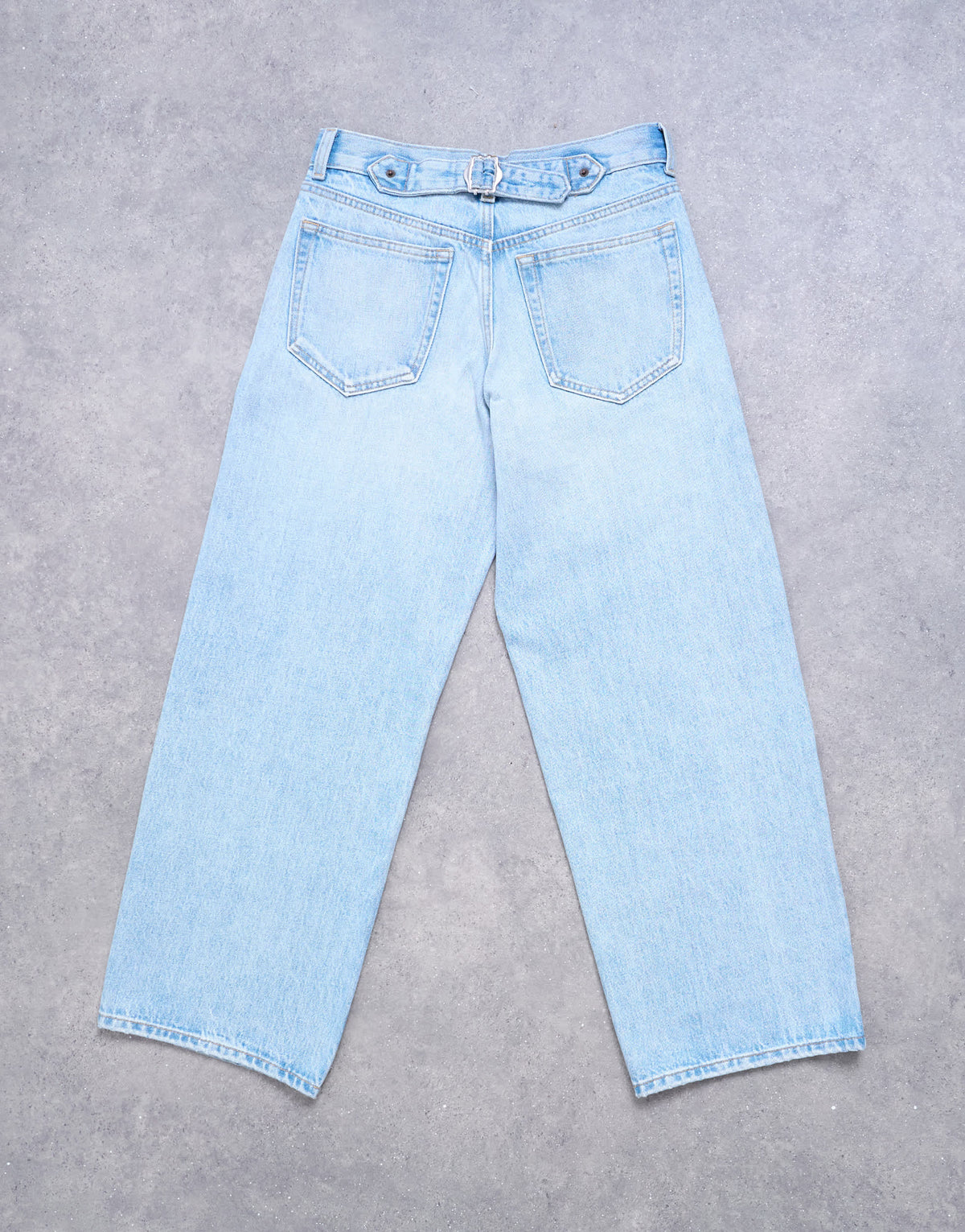 Topshop Petite Cinch low rise relaxed jean in bleach