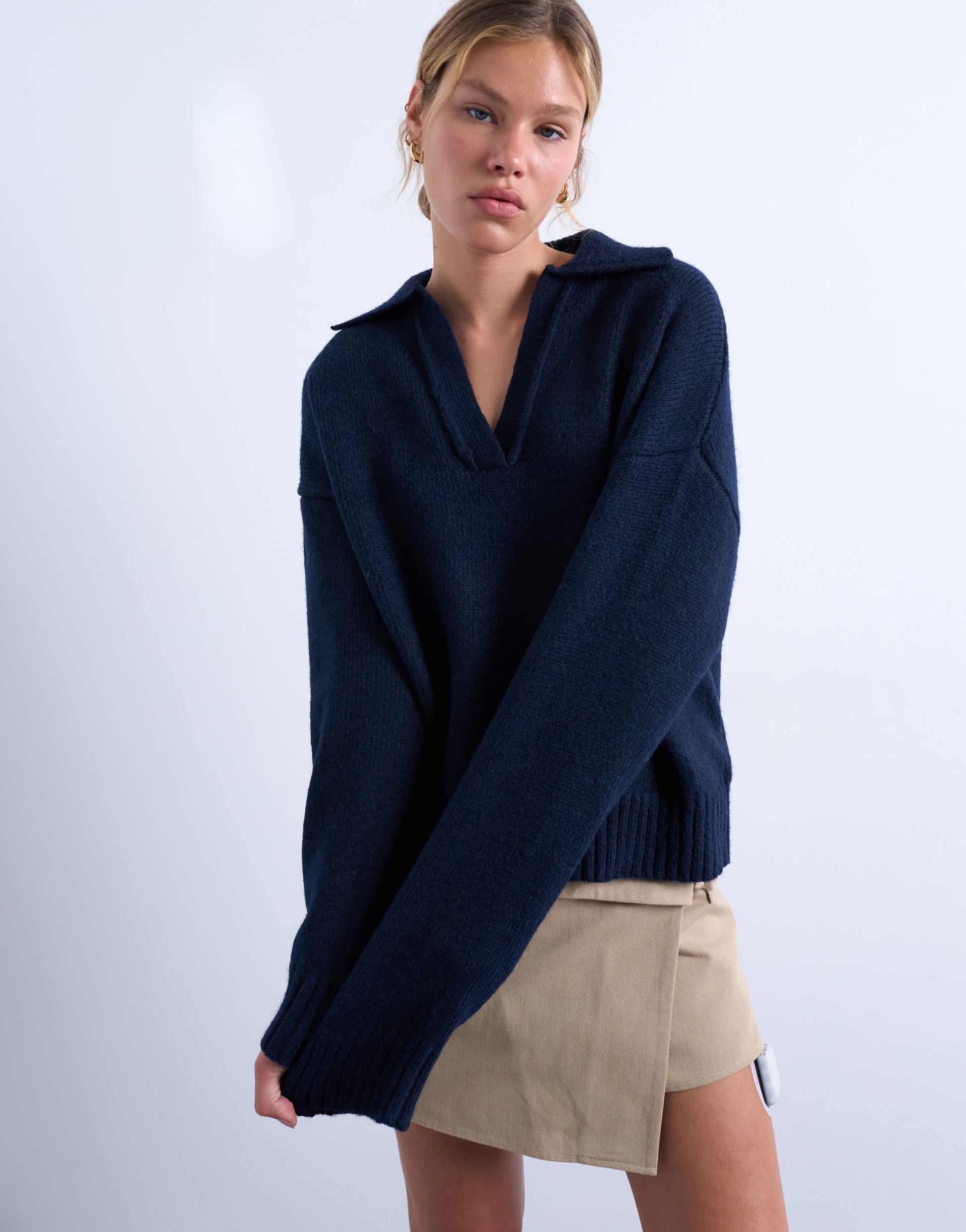 Topshop knitted v neck collar jumper in navy