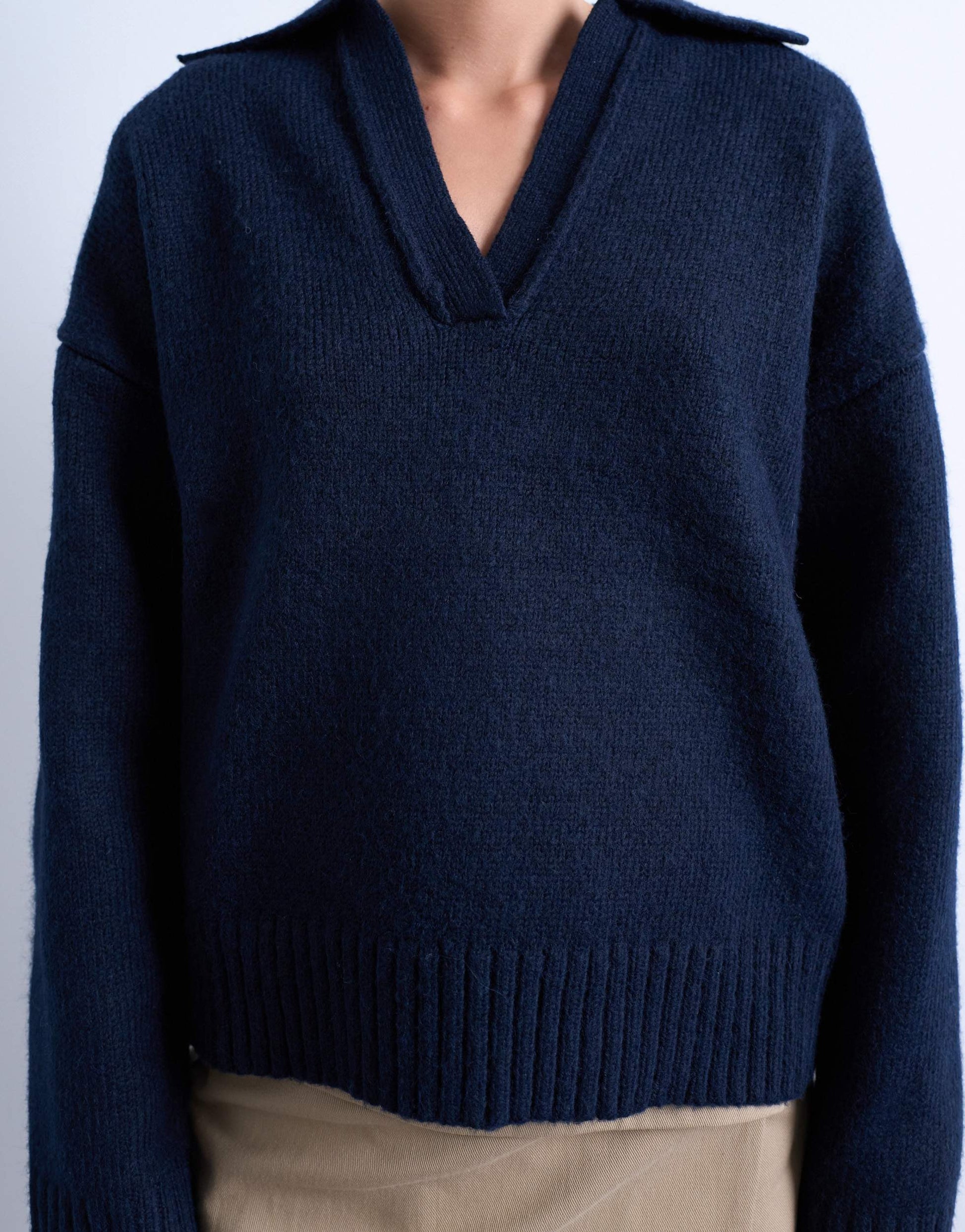 Topshop knitted v neck collar jumper in navy