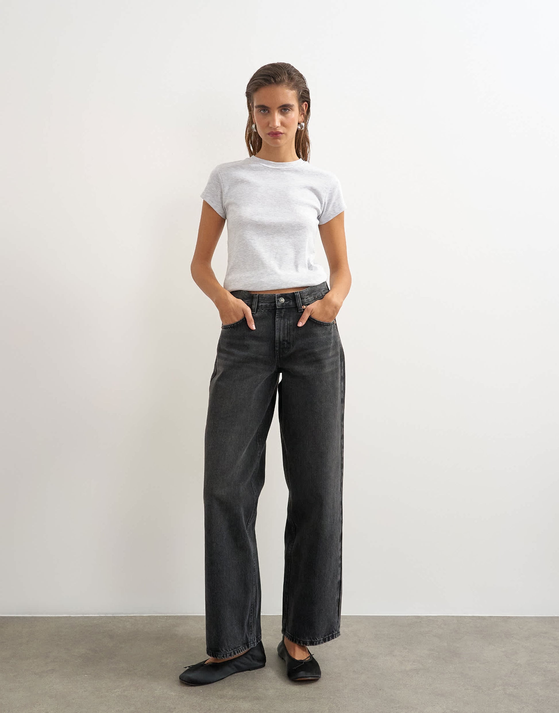 Topshop Cinch low rise relaxed jean in washed black