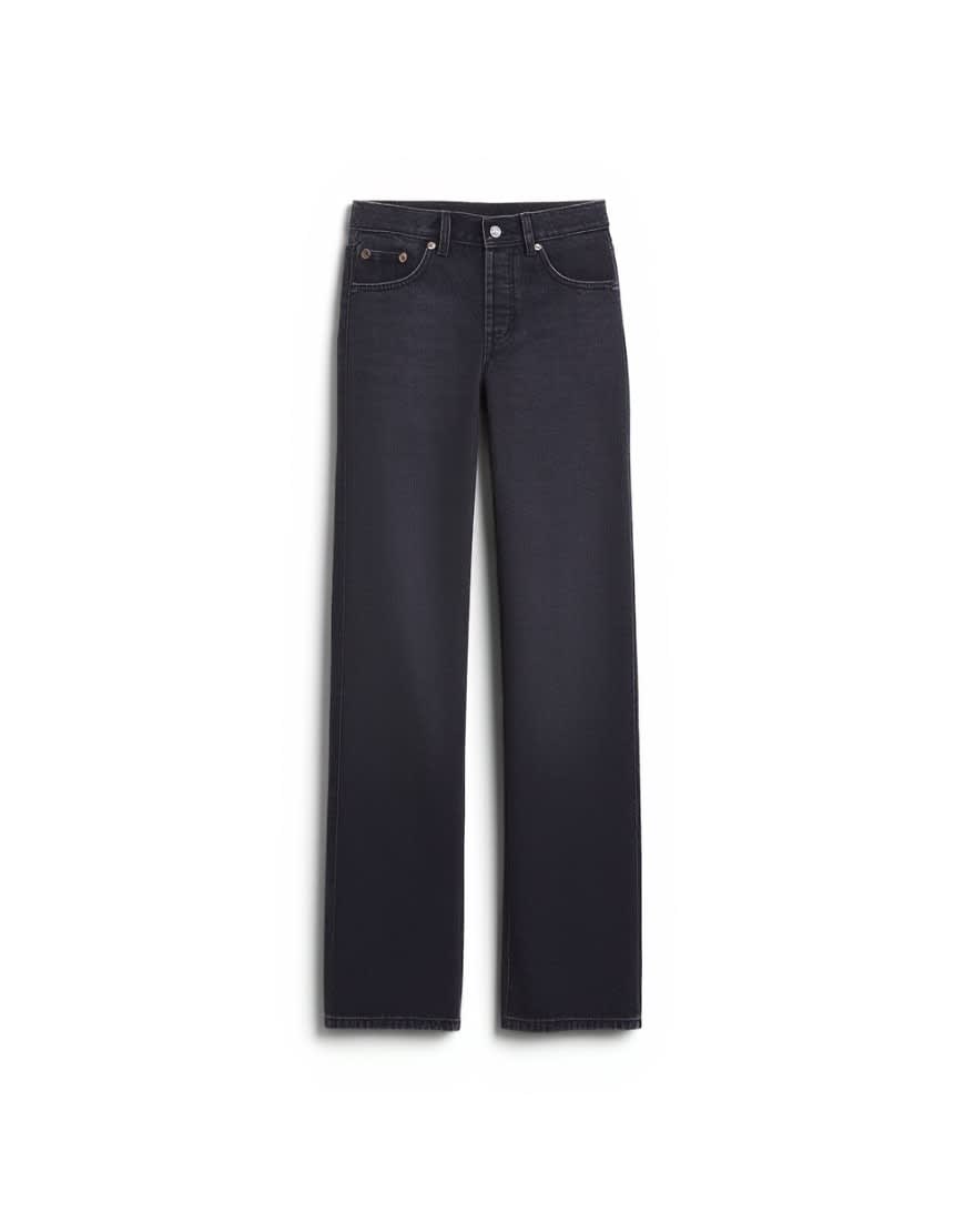Topshop Ember low rise relaxed straight leg jean in washed black