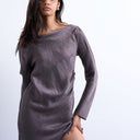 Topshop Minikleid mit drapiertem Ausschnitt in Anthrazit-Mauve-Cupro-Jacquard