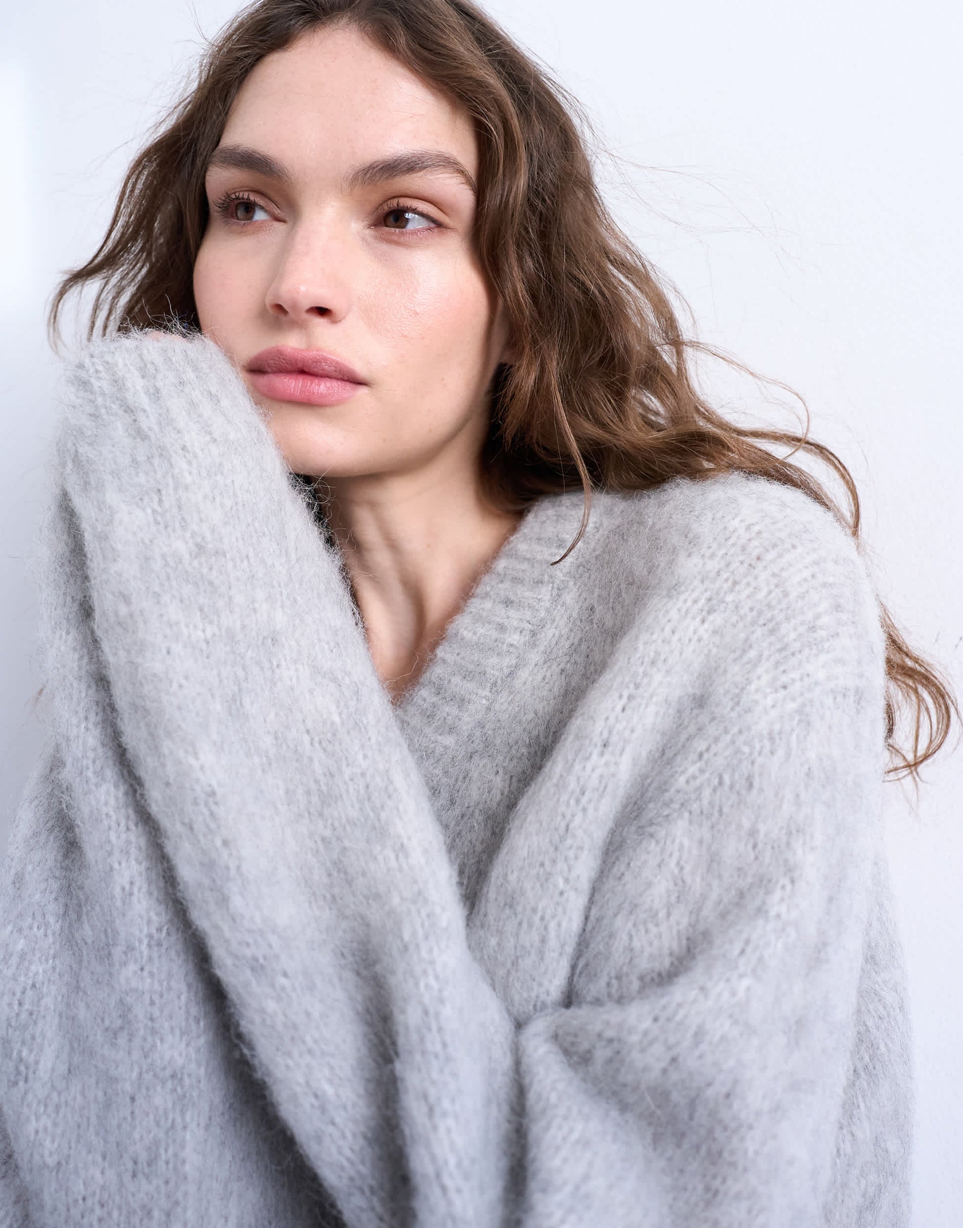 Topshop premium knitted fluffy v-neck alpaca jumper in light grey