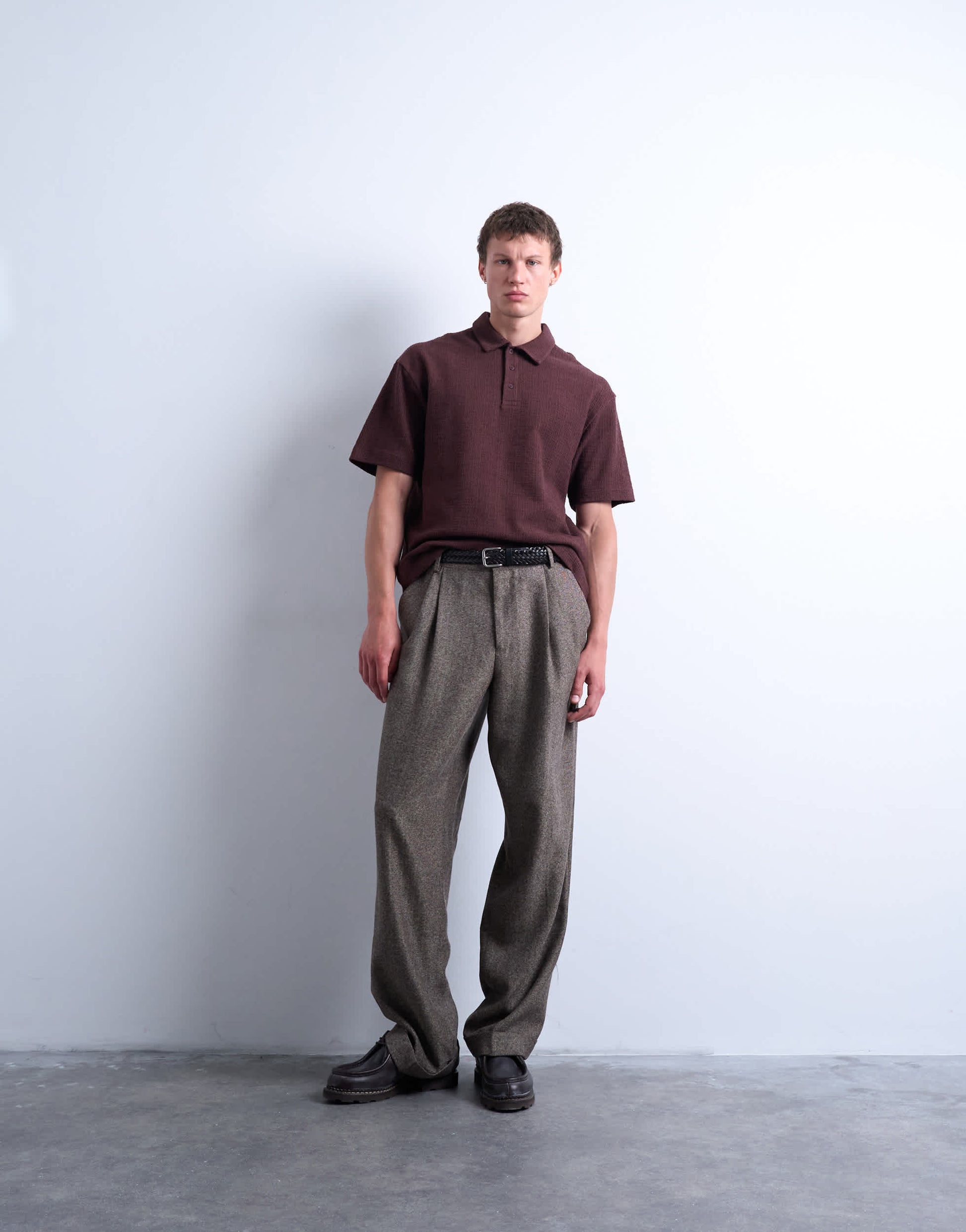 Topman wide leg pleated herringbone trouser in brown
