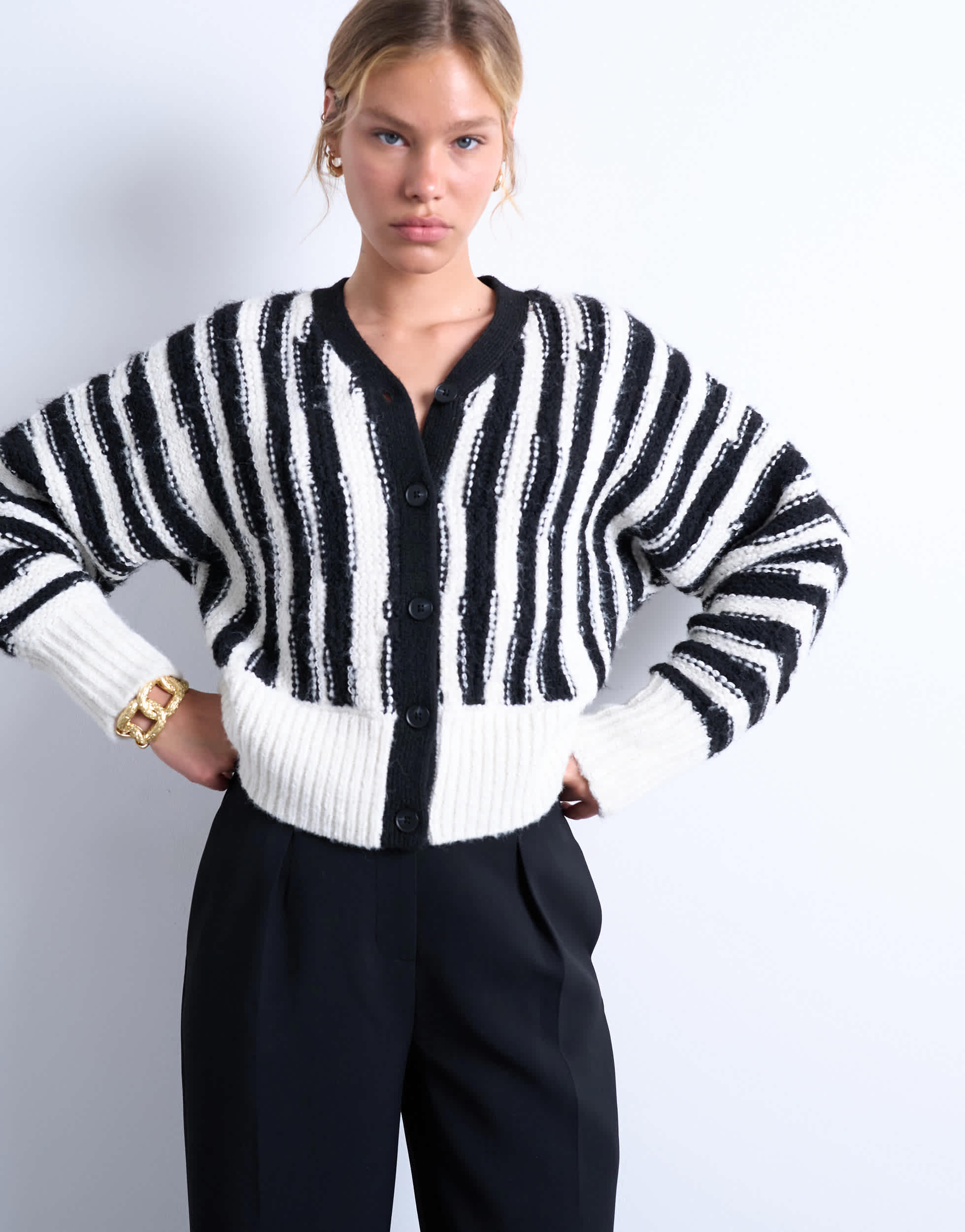 Gilet Topshop en maille à rayures verticales monochromes