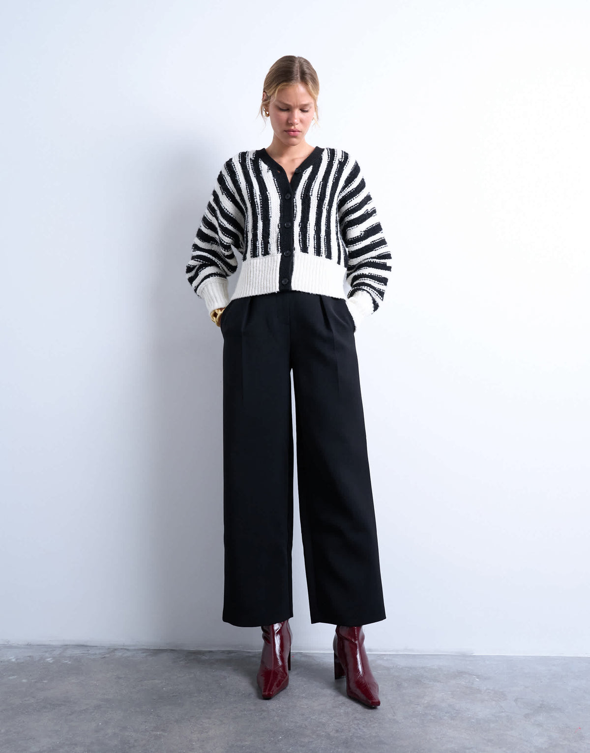 Topshop knitted vetical stripe cardigan in mono