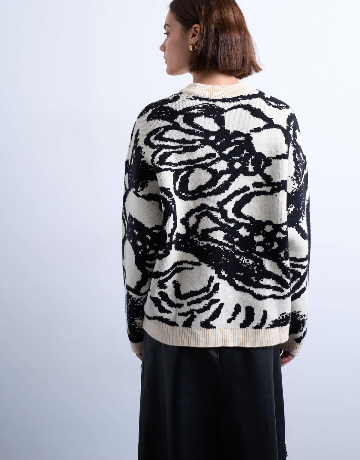 Topshop knitted jacquard clean abstract  floral jumper in mono